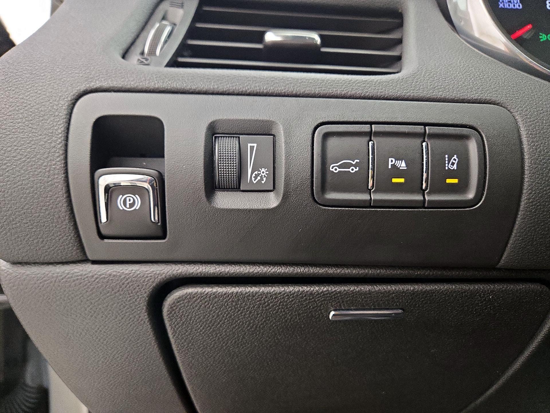 Thumbnail: 2017 Chevrolet Impala - 13