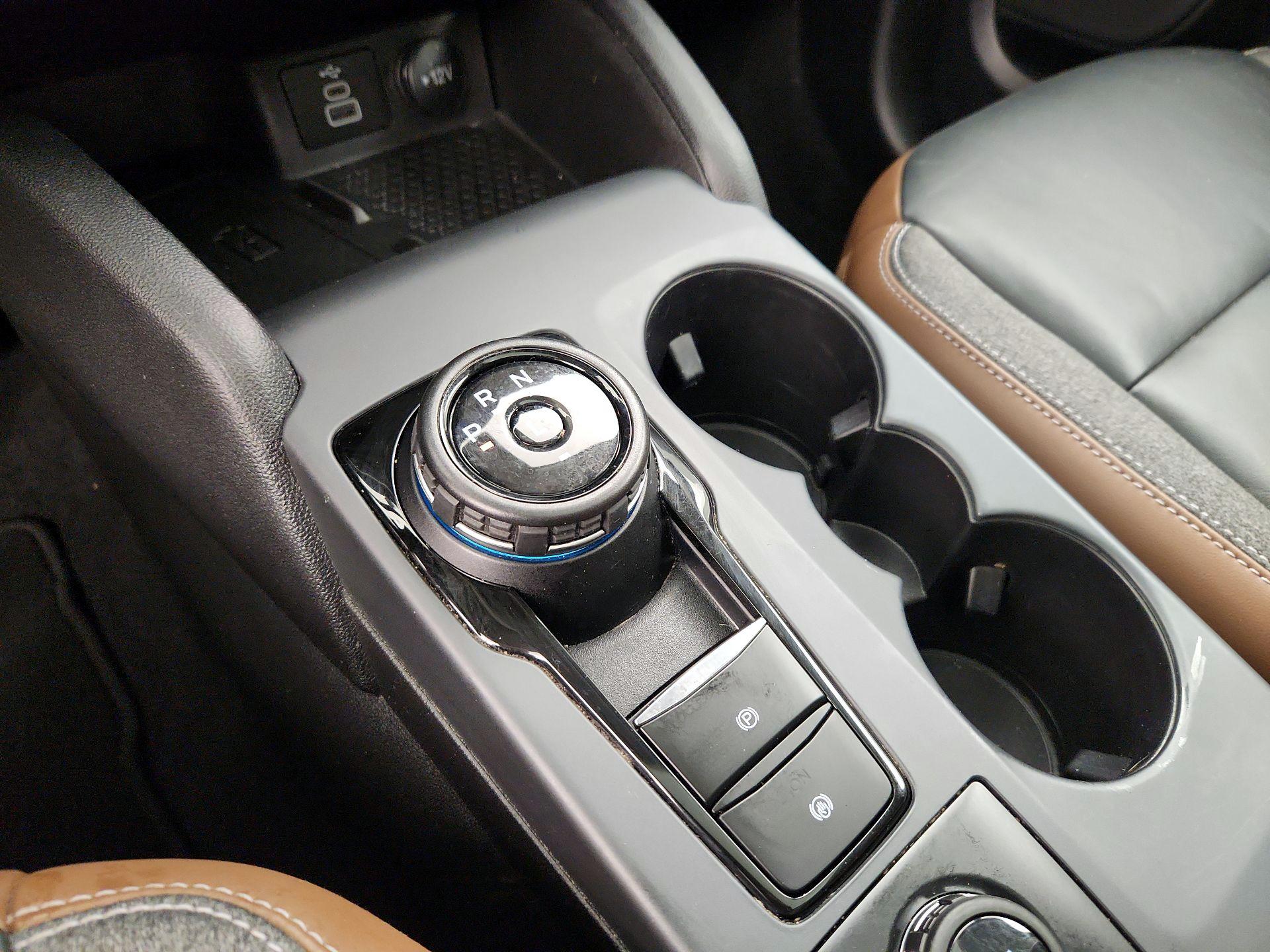 Thumbnail: 2023 Ford Bronco Sport - 17