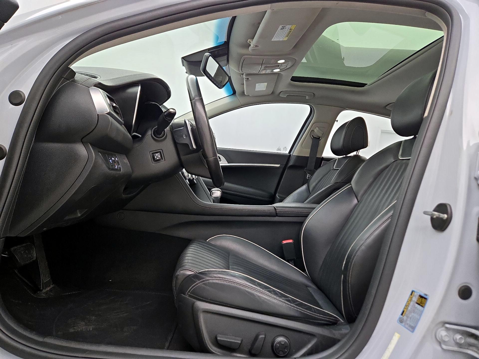 Thumbnail: 2021 Genesis G70 - 11