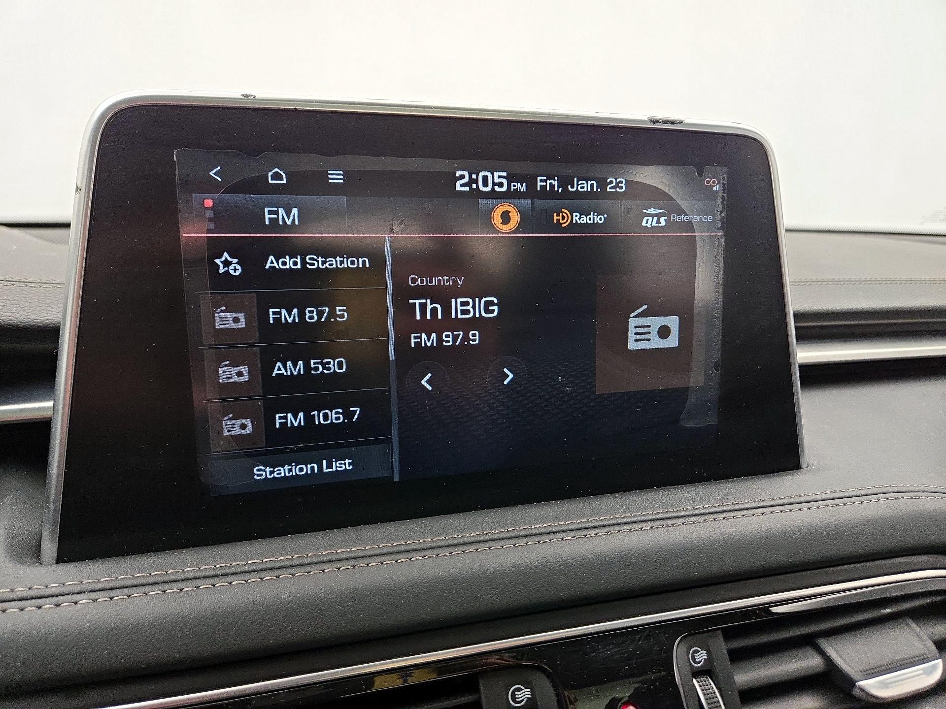 Thumbnail: 2021 Genesis G70 - 16