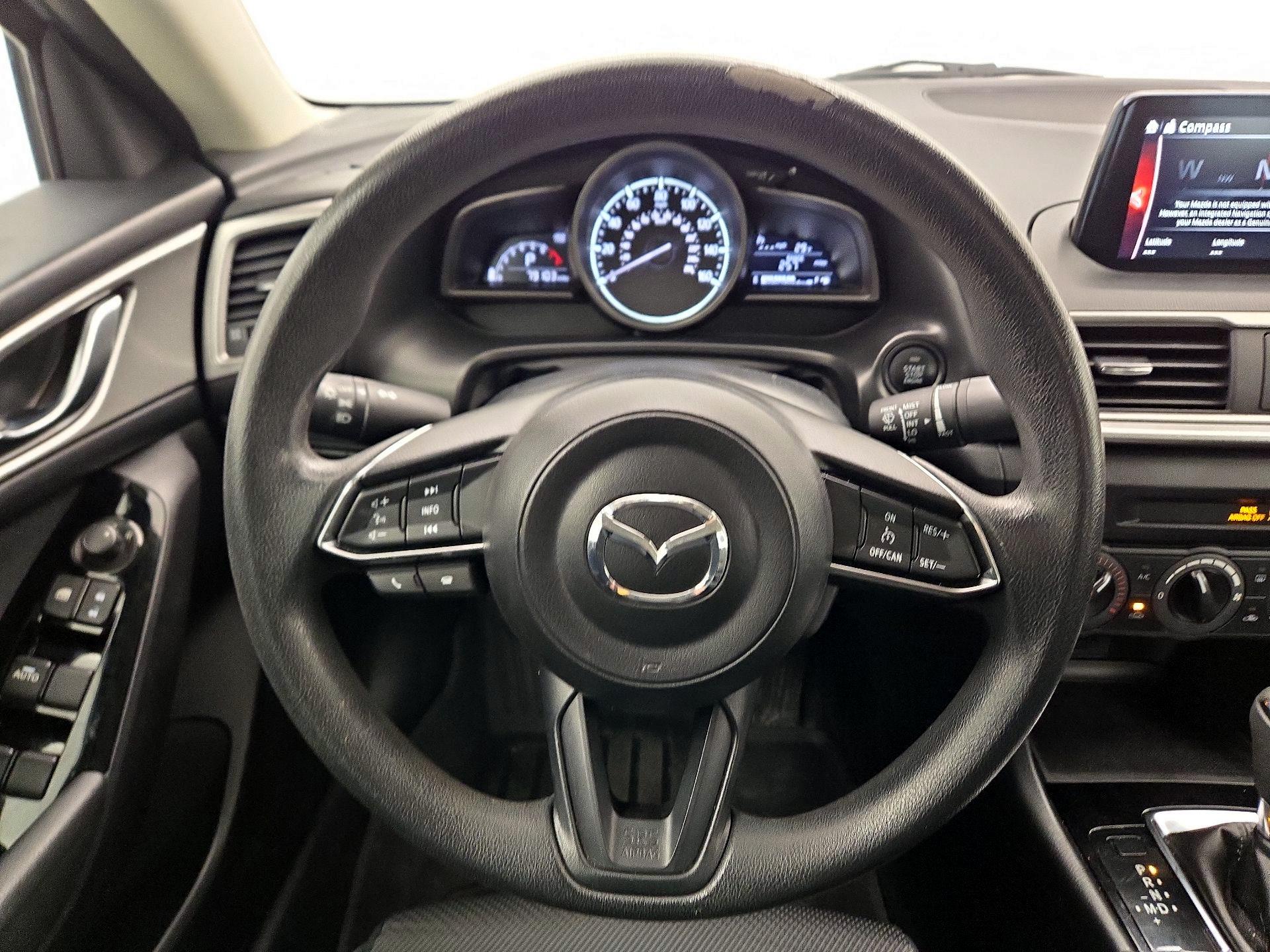 Thumbnail: 2018 Mazda Mazda3 - 10