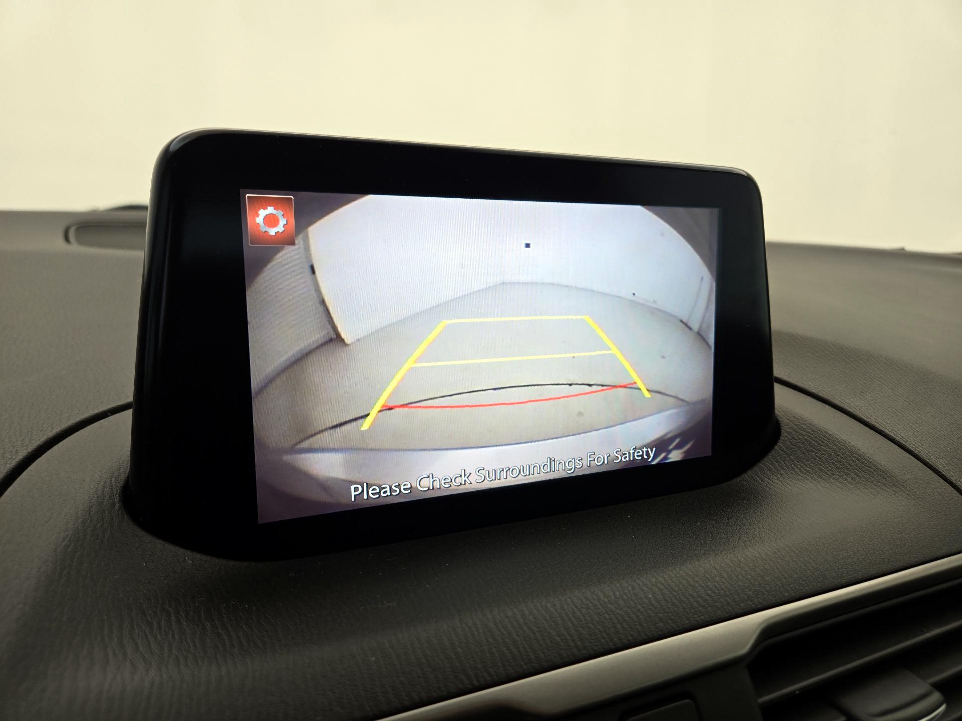 Thumbnail: 2018 Mazda Mazda3 - 14