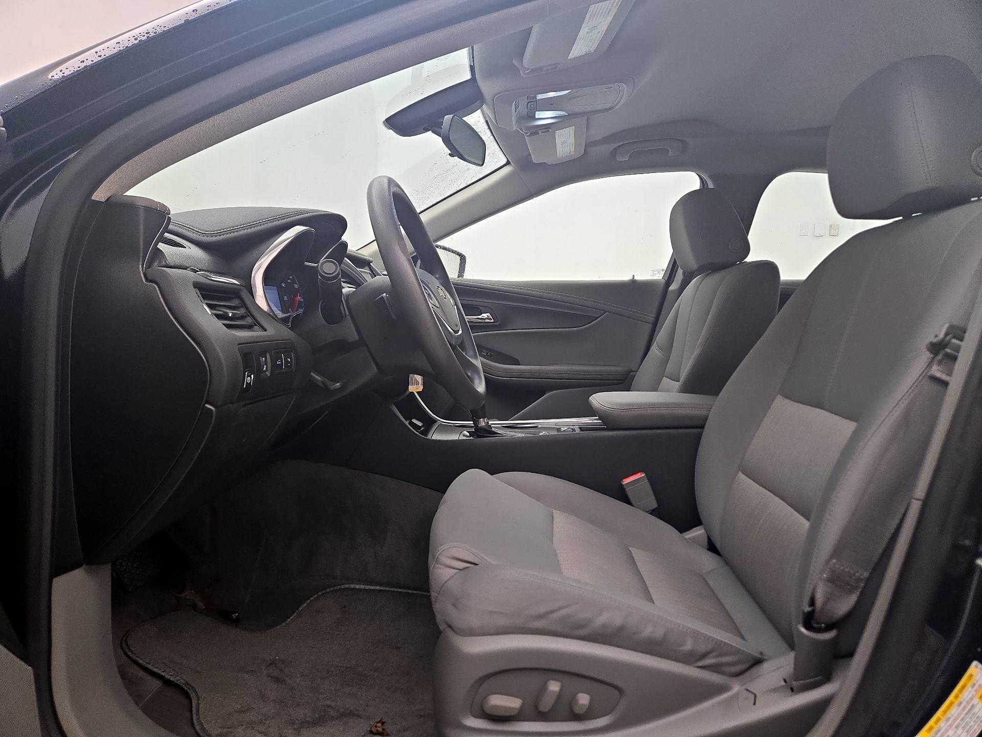 Thumbnail: 2015 Chevrolet Impala - 11