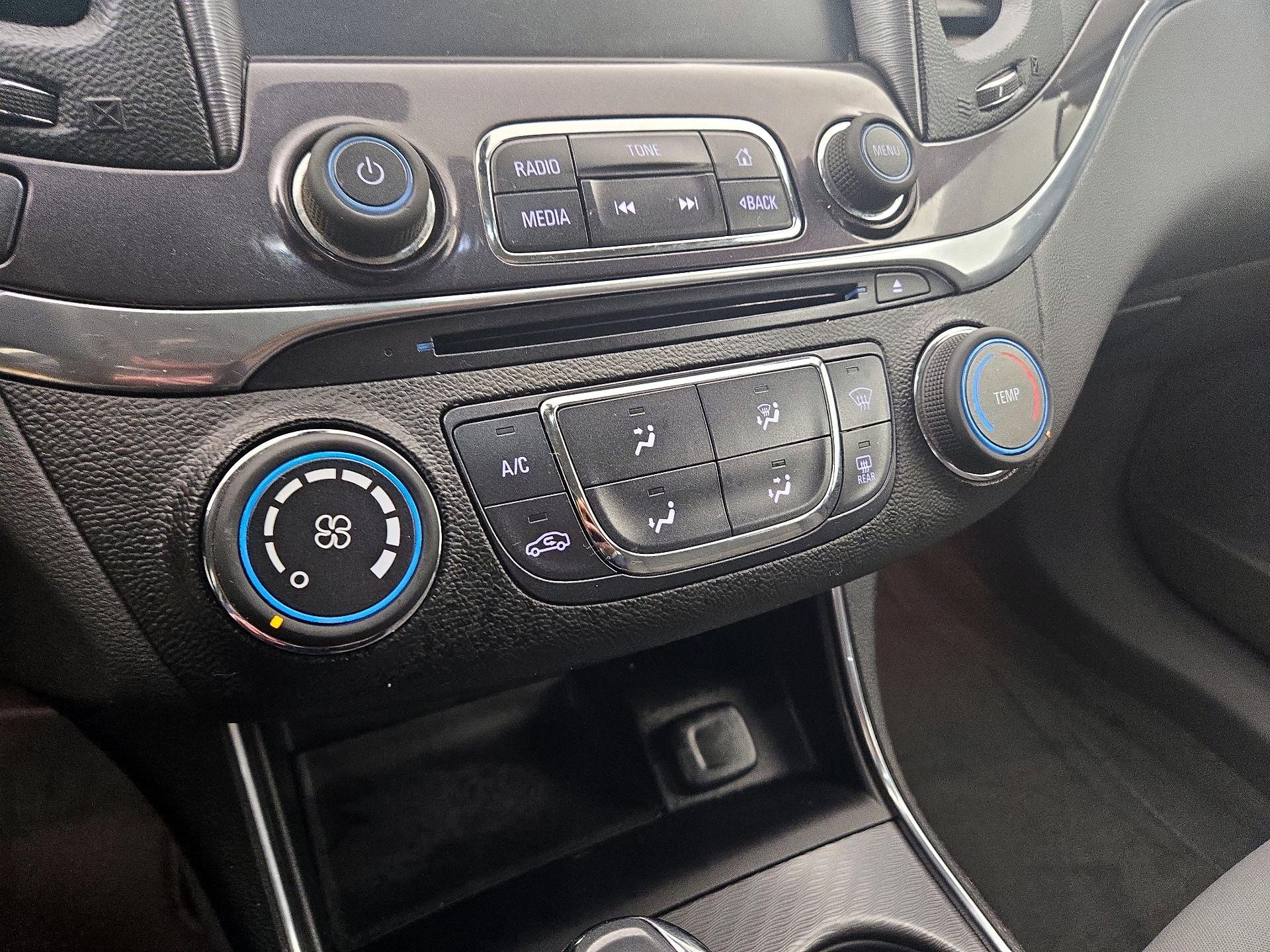 Thumbnail: 2015 Chevrolet Impala - 15