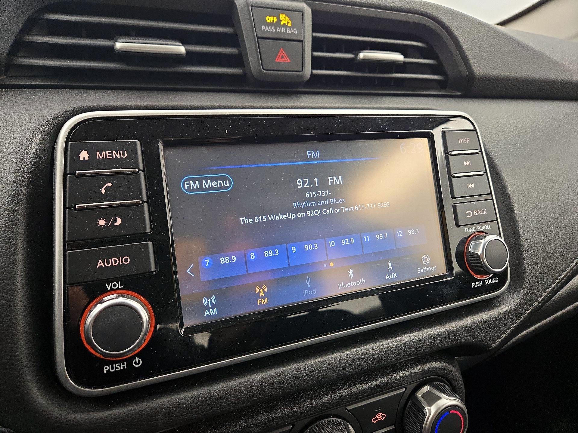 Thumbnail: 2020 Nissan Versa - 15