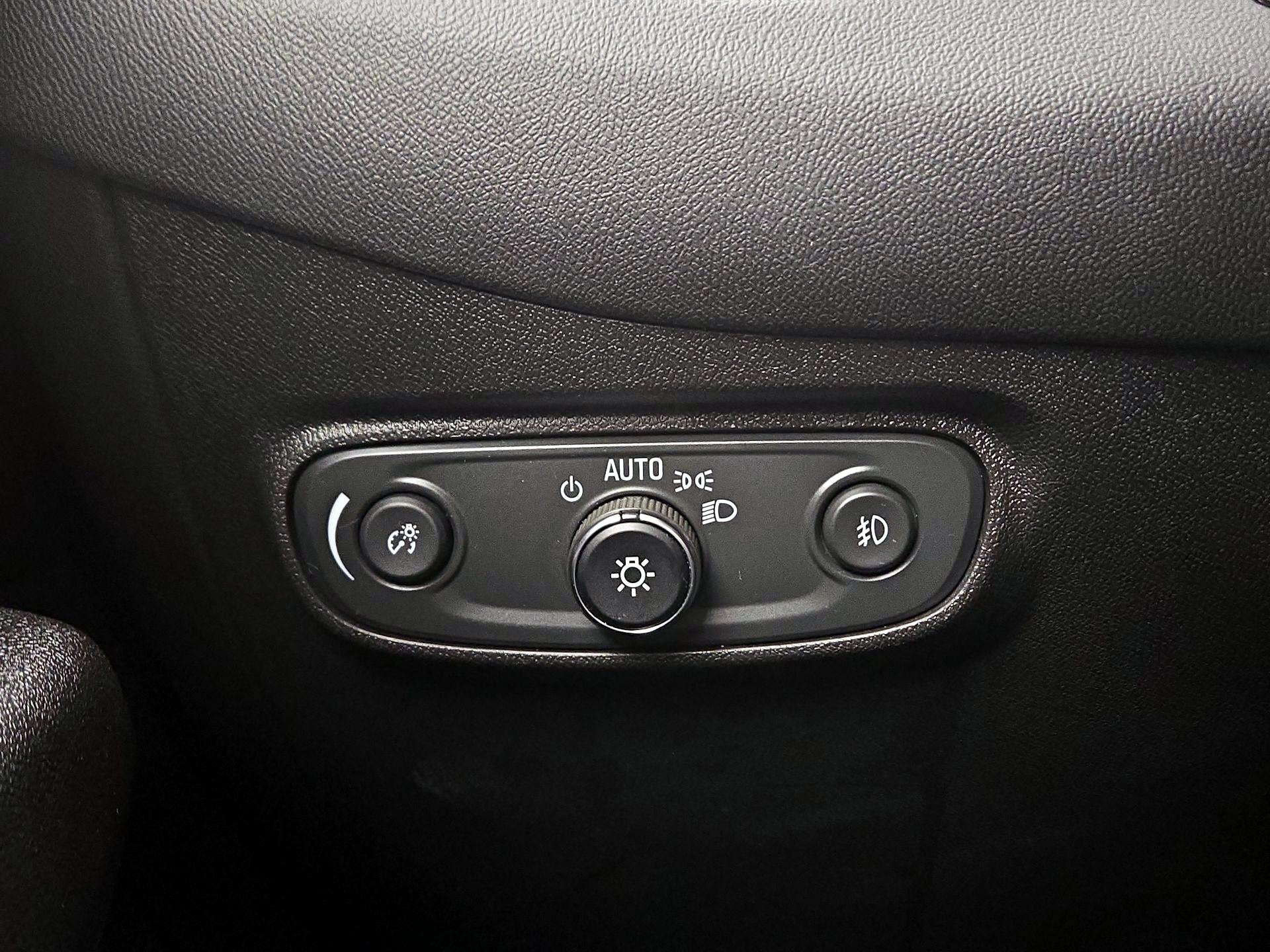 Thumbnail: 2021 Chevrolet Equinox - 13