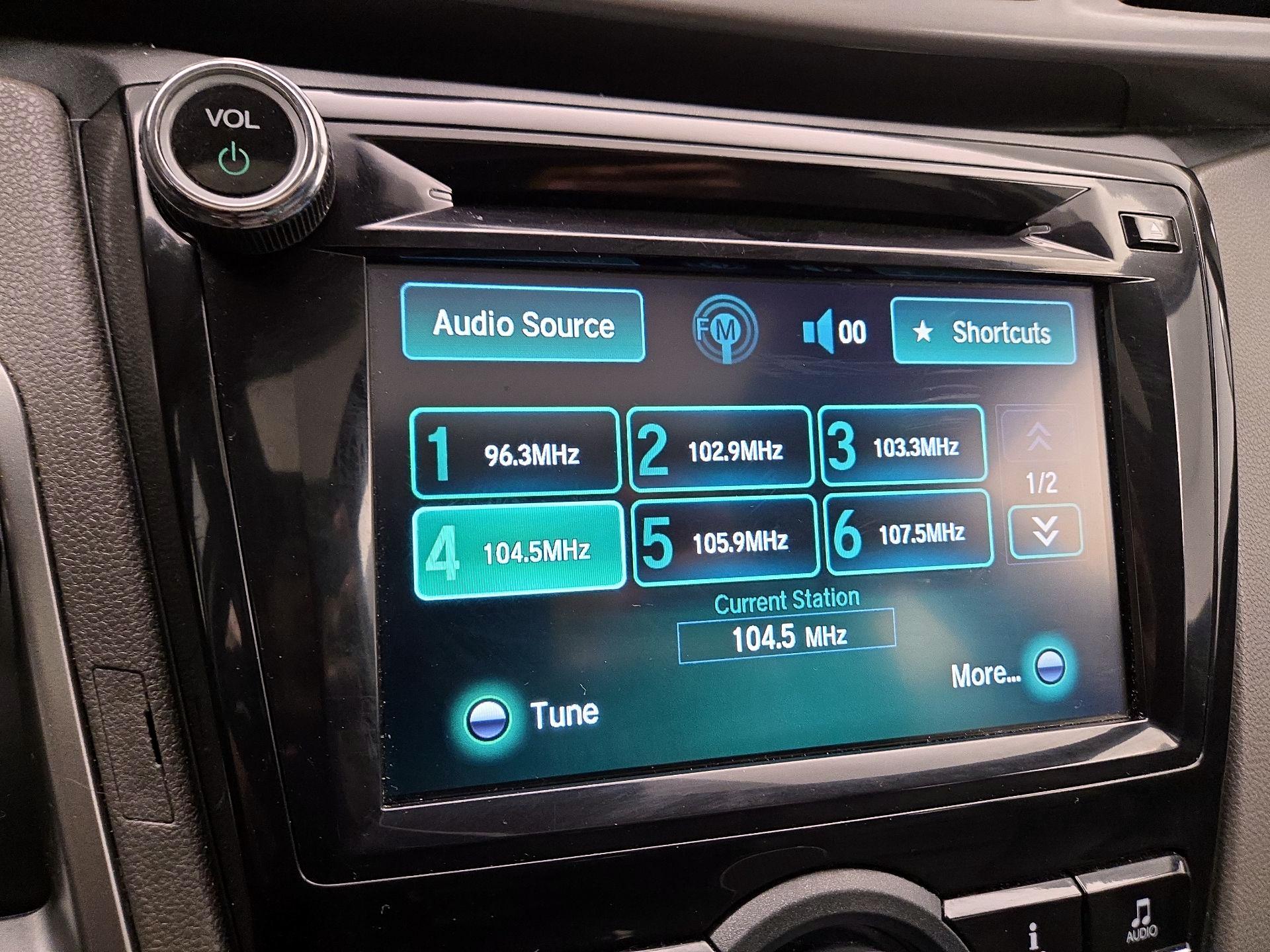 Thumbnail: 2016 Honda Odyssey - 15