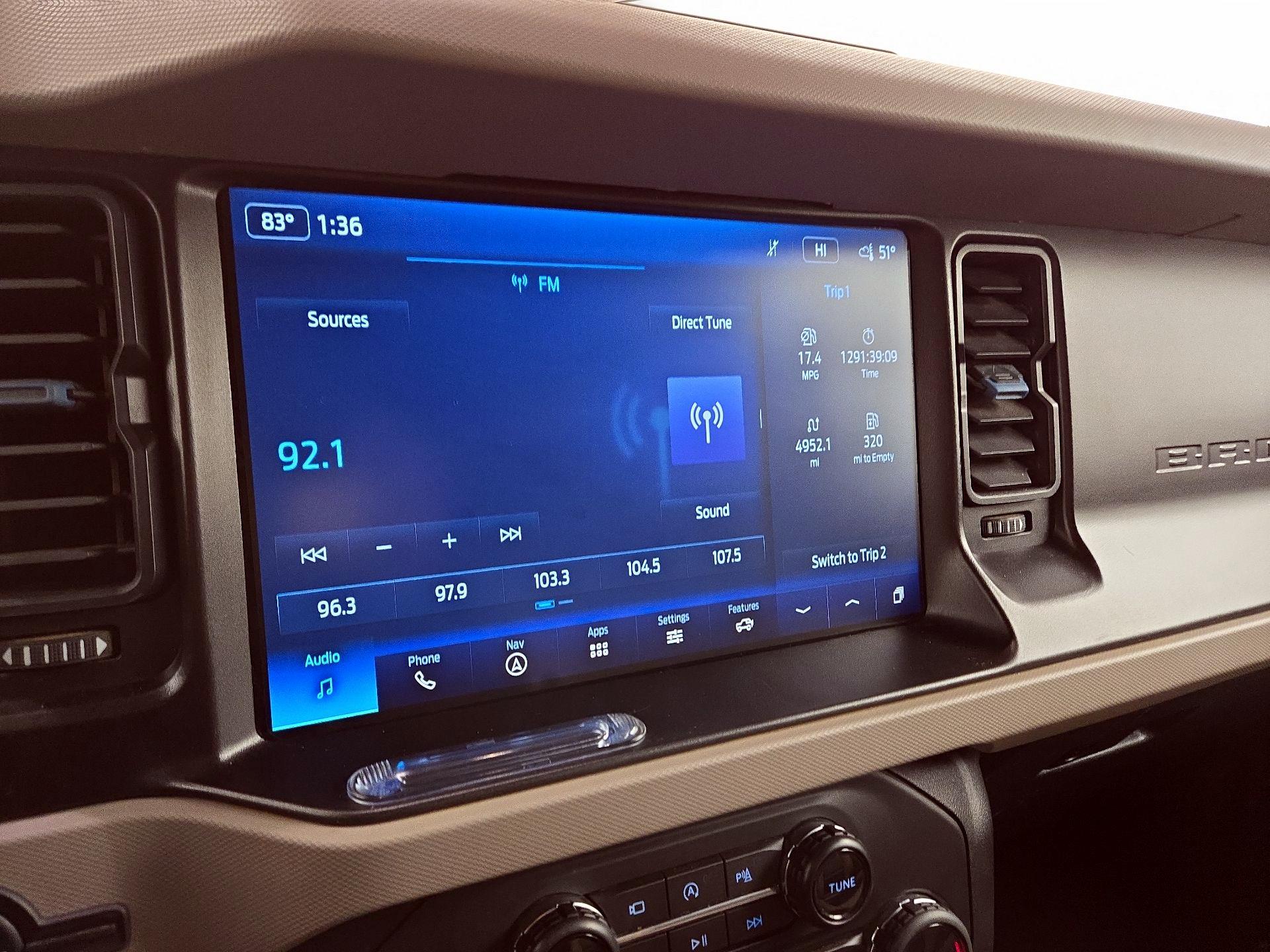 Thumbnail: 2022 Ford Bronco - 15