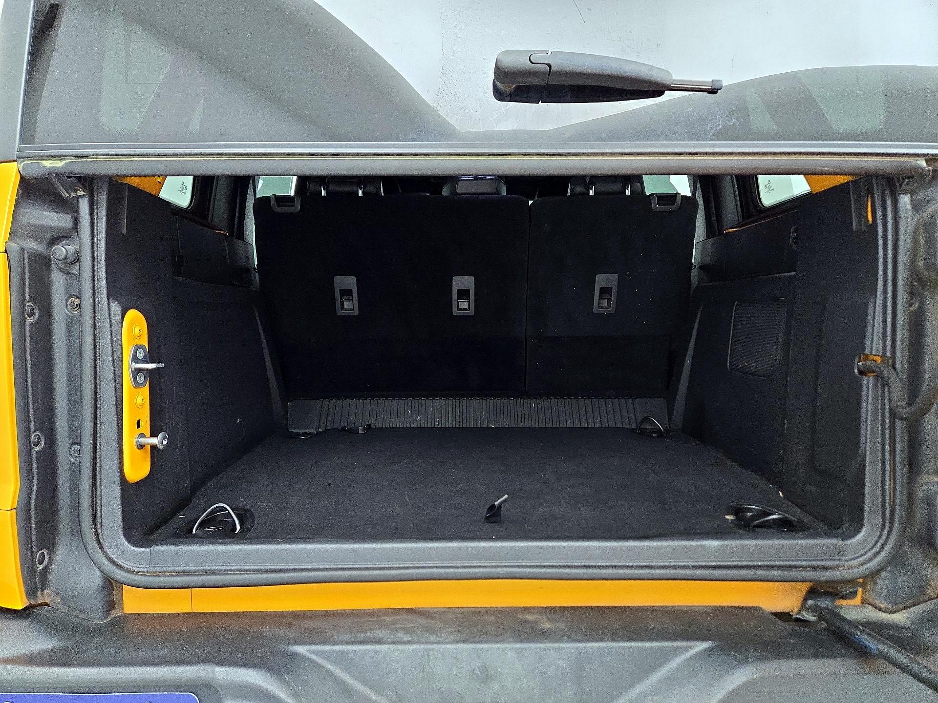 Thumbnail: 2022 Ford Bronco - 20