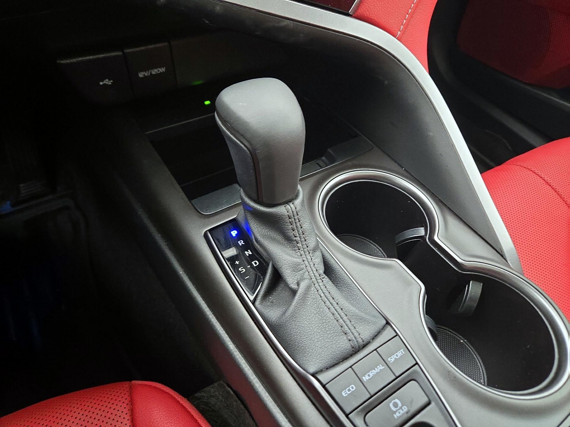 Thumbnail: 2024 Toyota Camry - 18