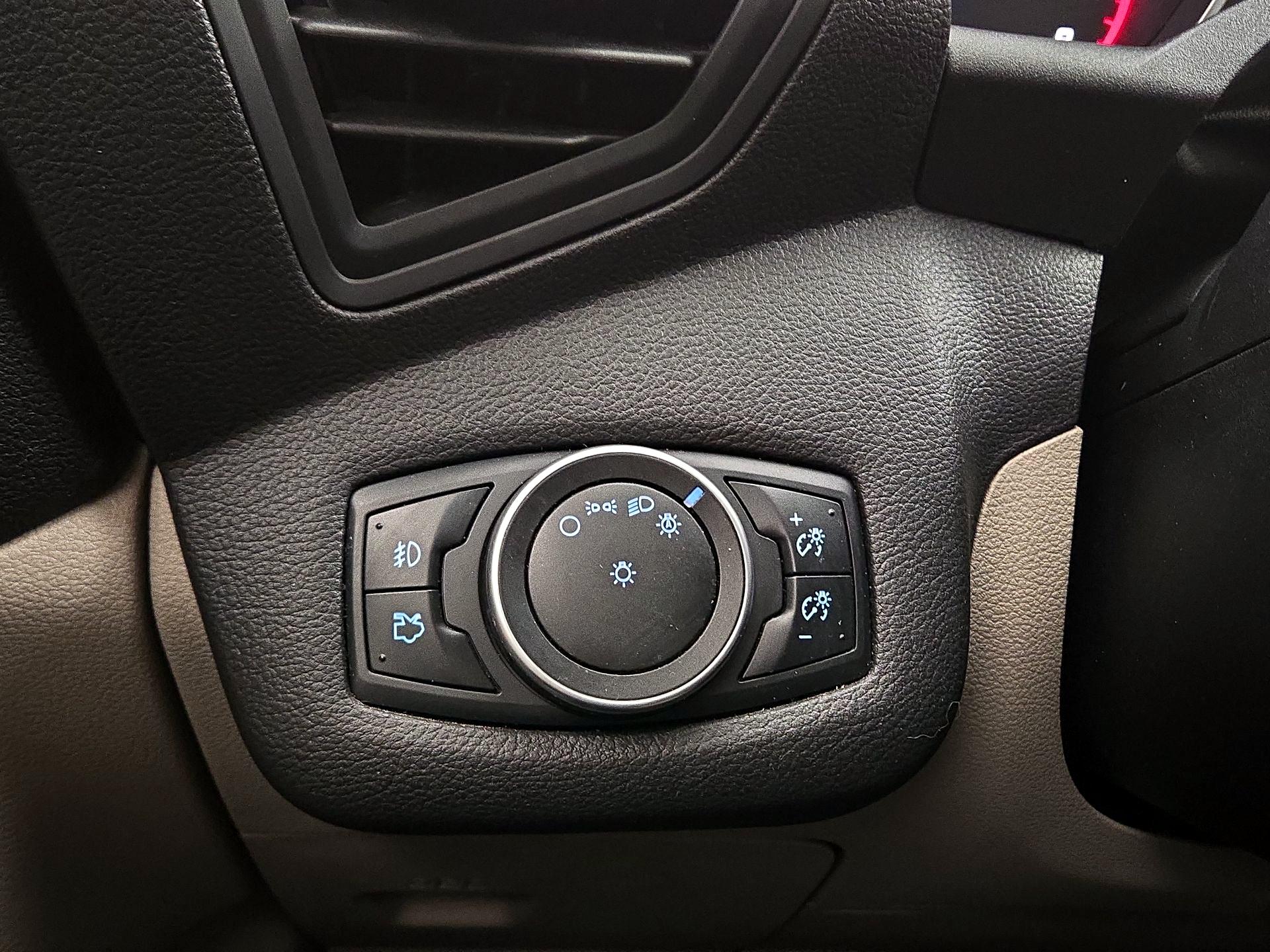 Thumbnail: 2016 Ford Escape - 13