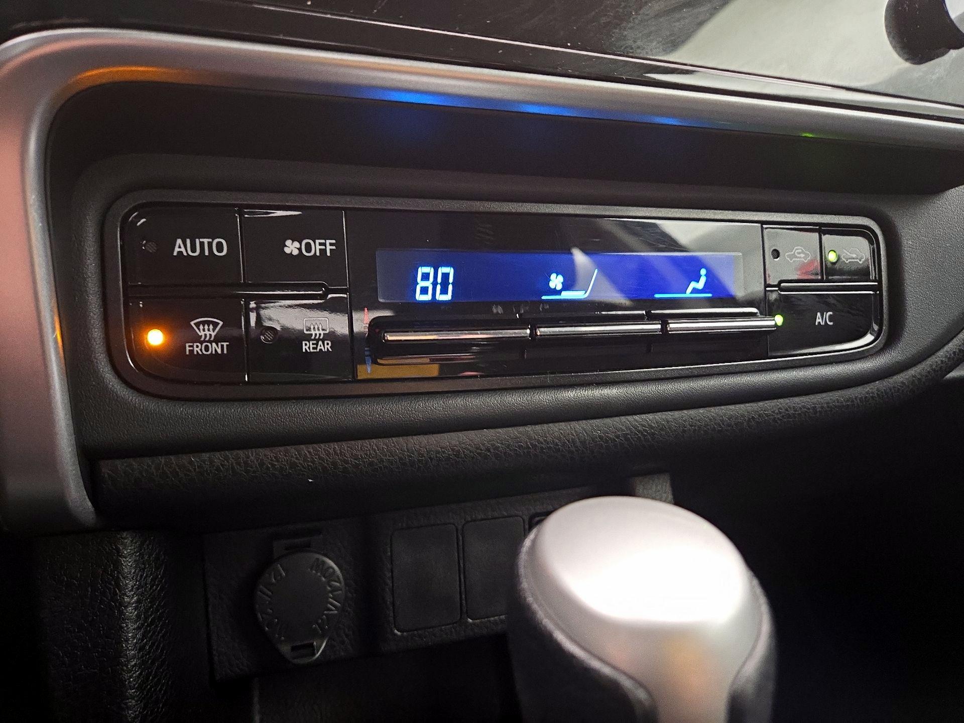 Thumbnail: 2019 Toyota Corolla - 16