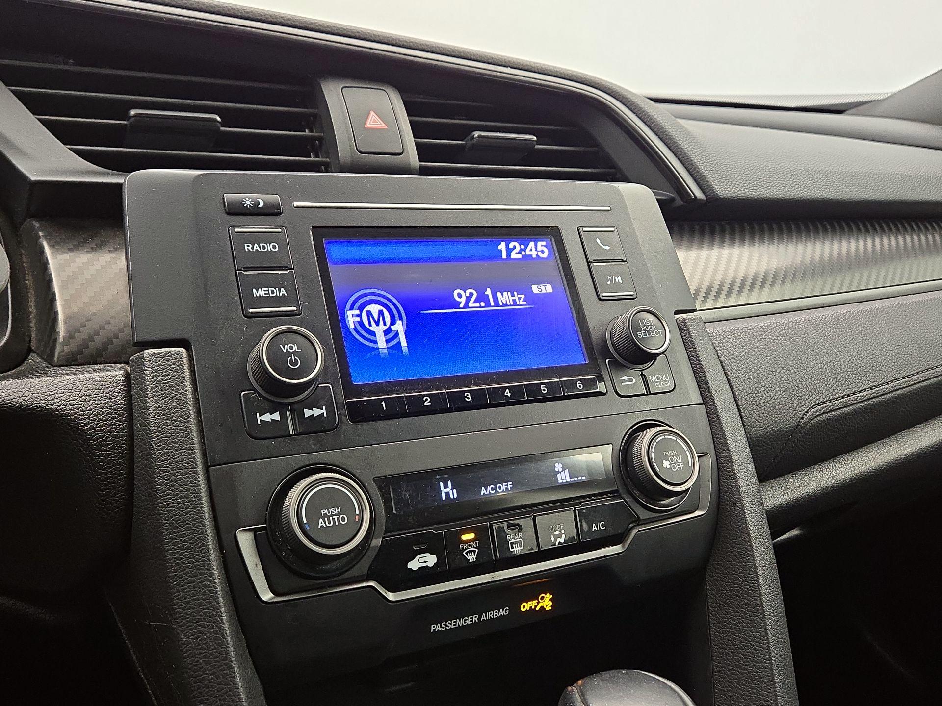 Thumbnail: 2018 Honda Civic - 15