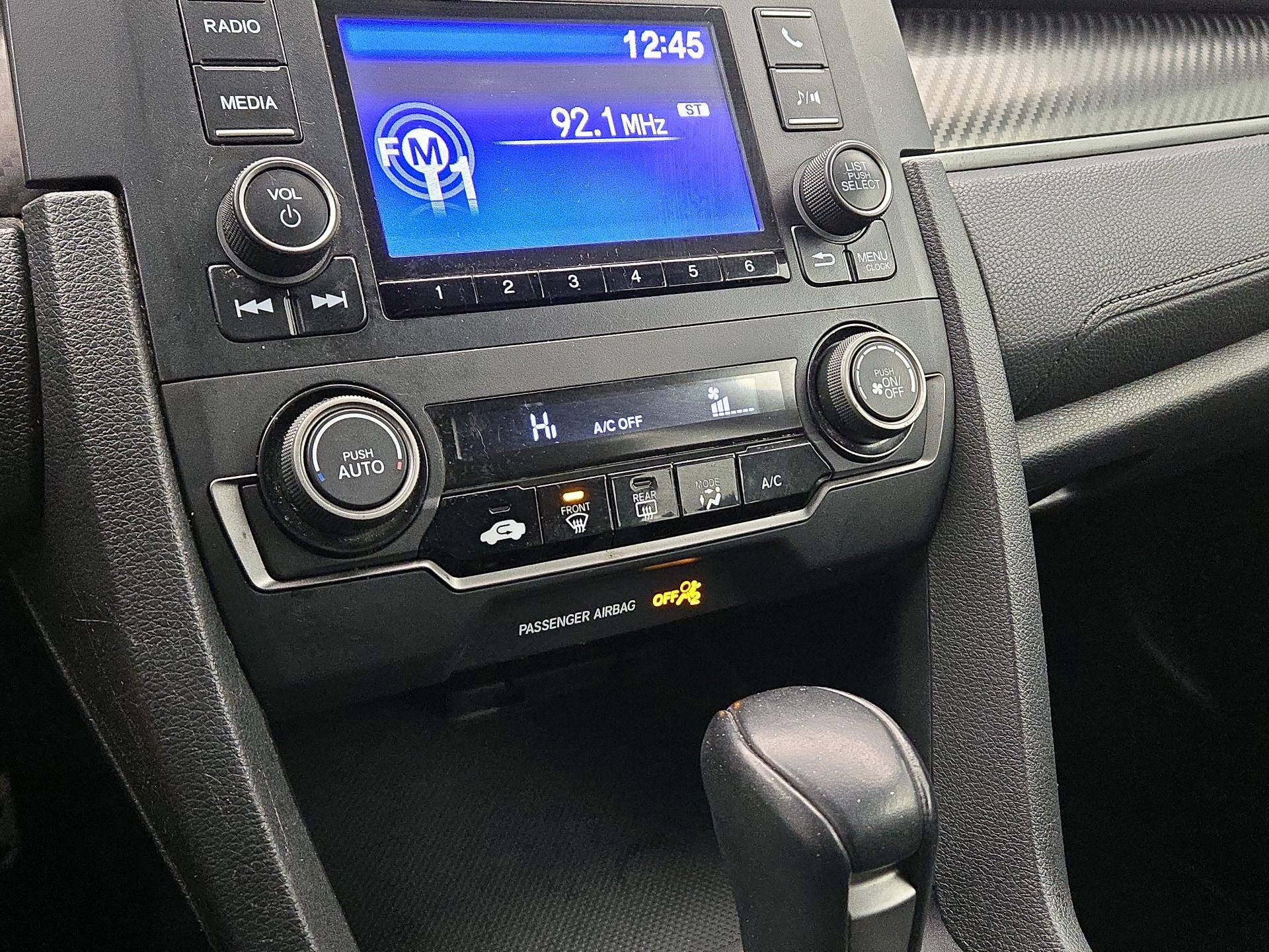 Thumbnail: 2018 Honda Civic - 16