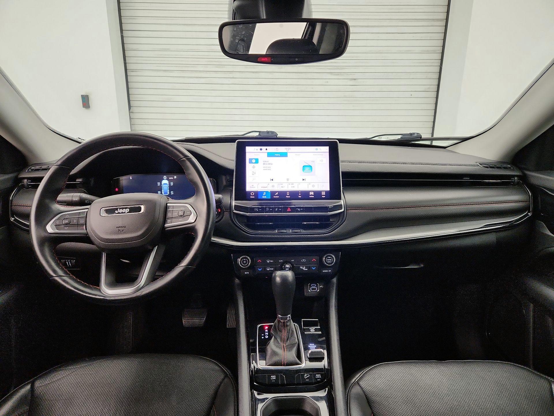 Thumbnail: 2022 Jeep Compass - 9