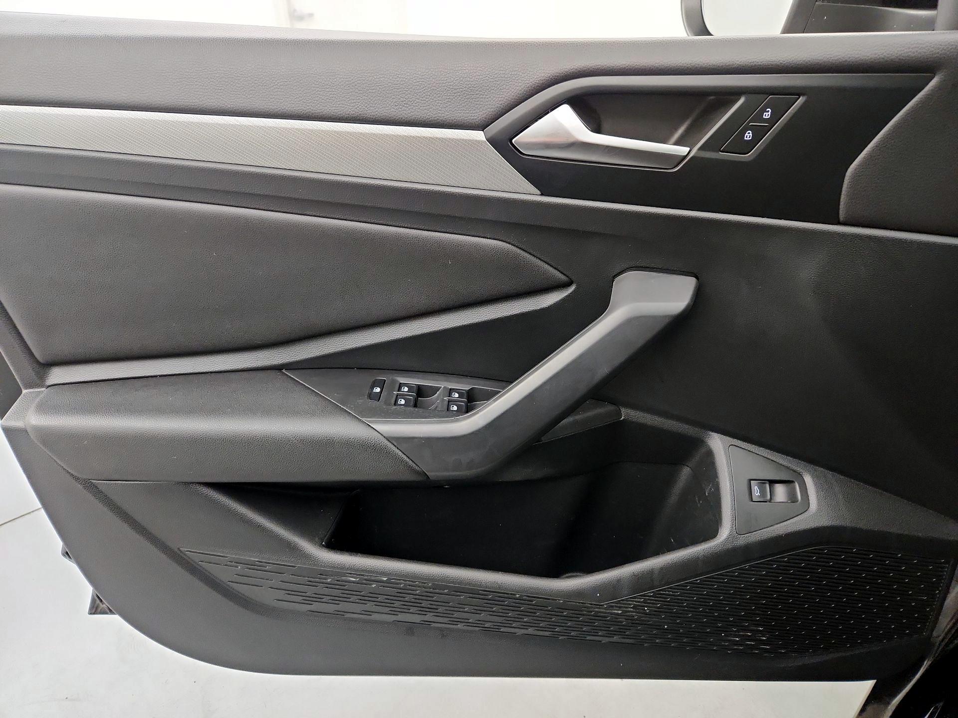 Thumbnail: 2020 Volkswagen Jetta - 12