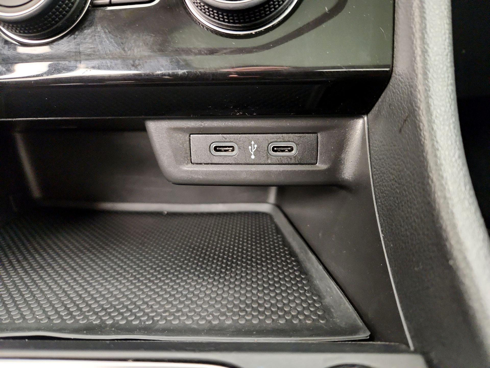 Thumbnail: 2020 Volkswagen Jetta - 18