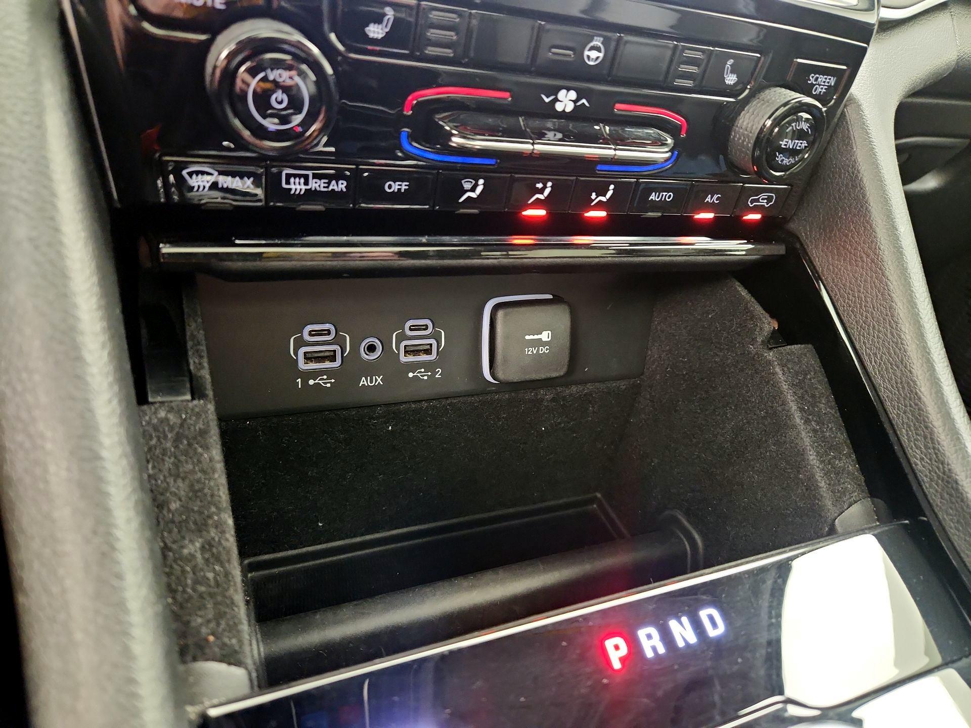 Thumbnail: 2022 Jeep Grand Cherokee - 18