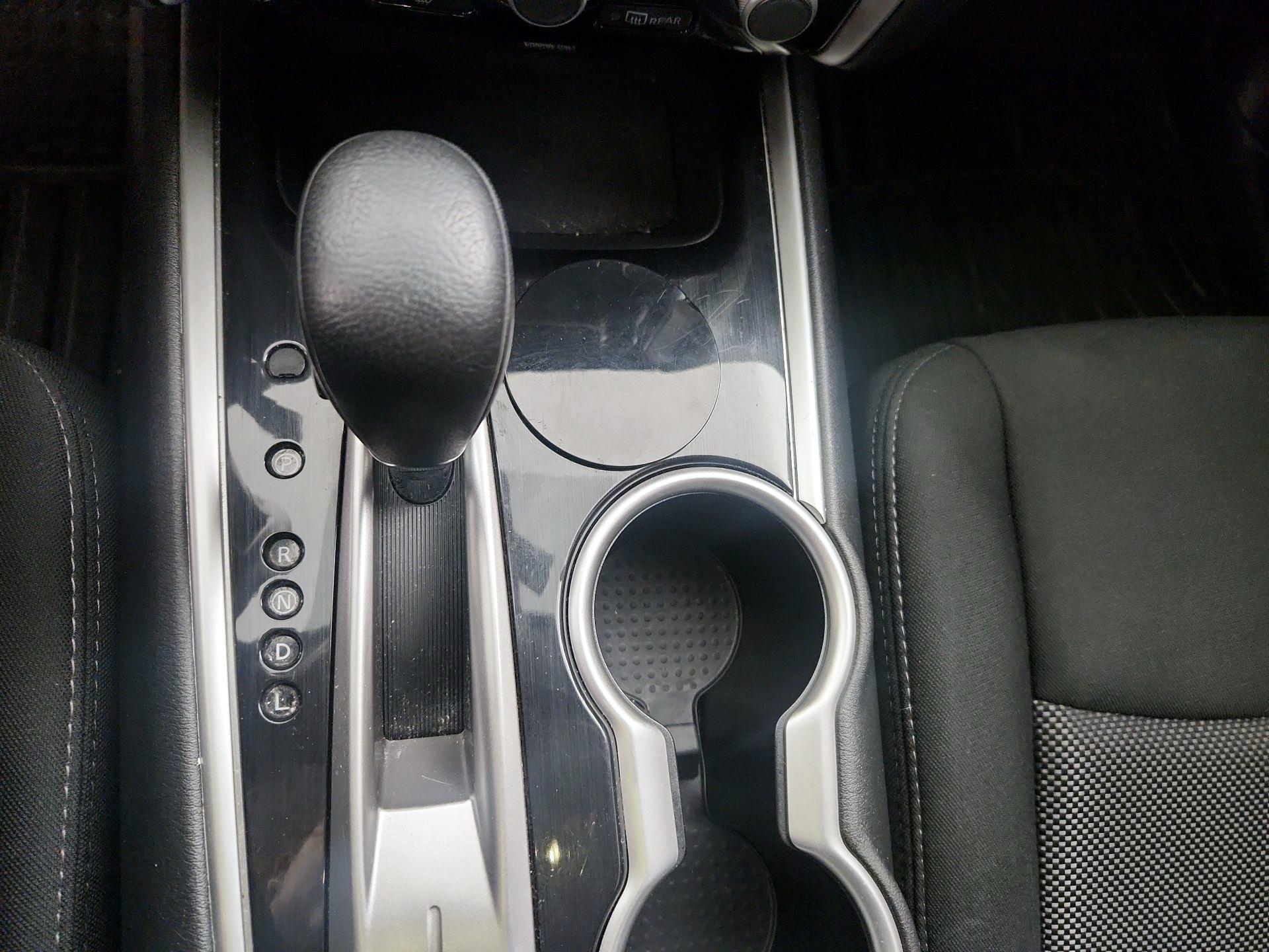 Thumbnail: 2020 Nissan Pathfinder - 17