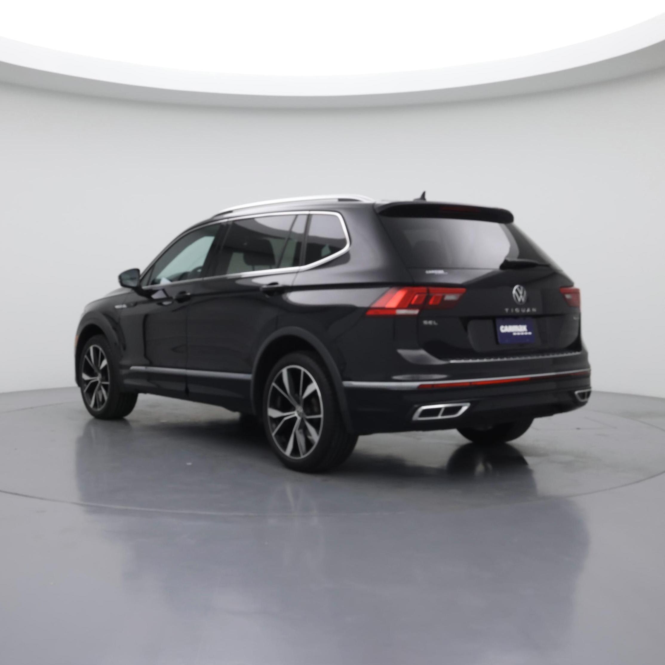 Thumbnail: 2022 Volkswagen Tiguan - 2