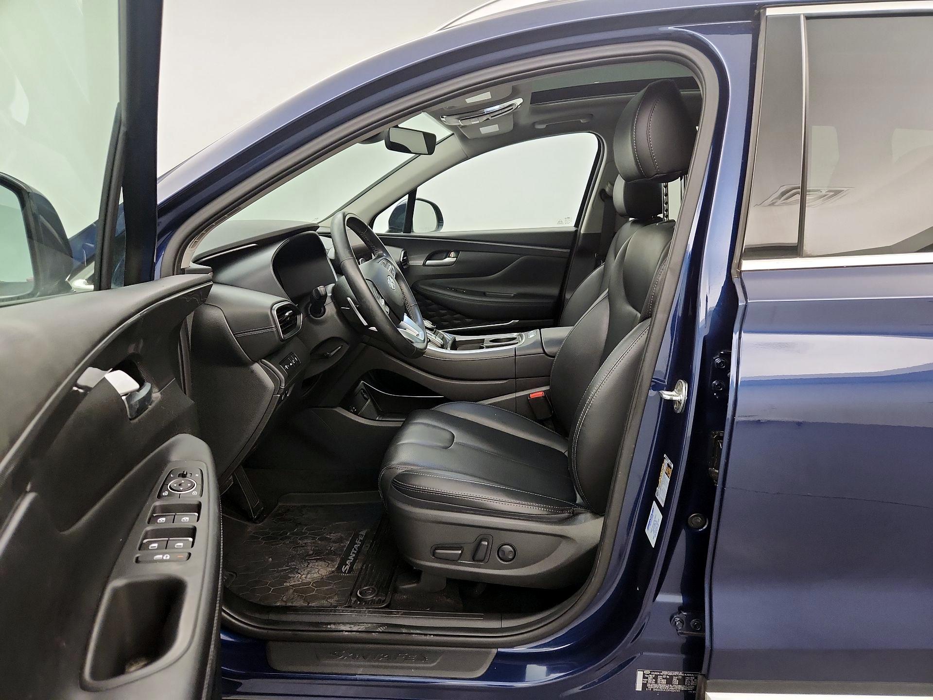 Thumbnail: 2023 Hyundai Santa Fe - 9