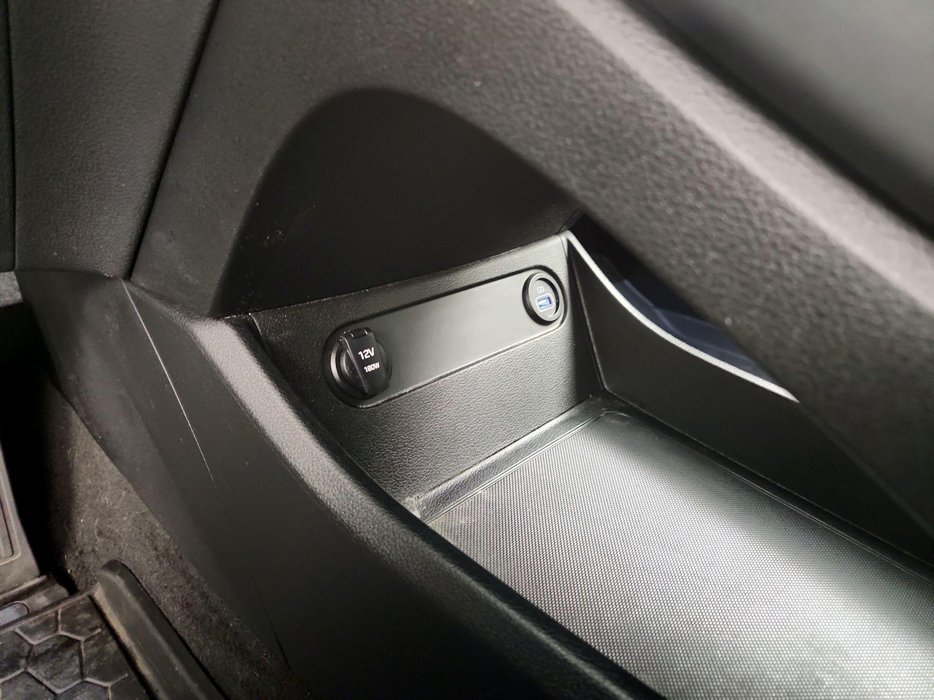 Thumbnail: 2023 Hyundai Santa Fe - 17