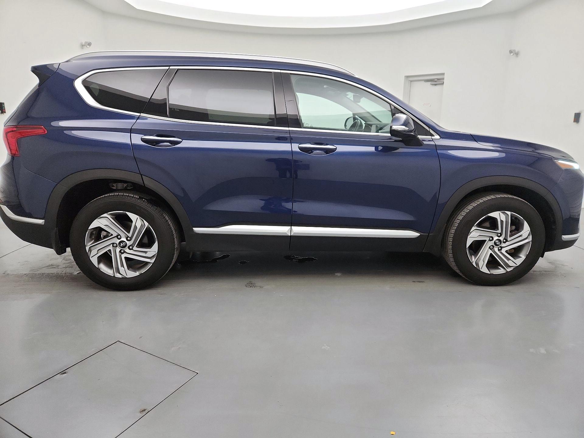 Thumbnail: 2023 Hyundai Santa Fe - 4