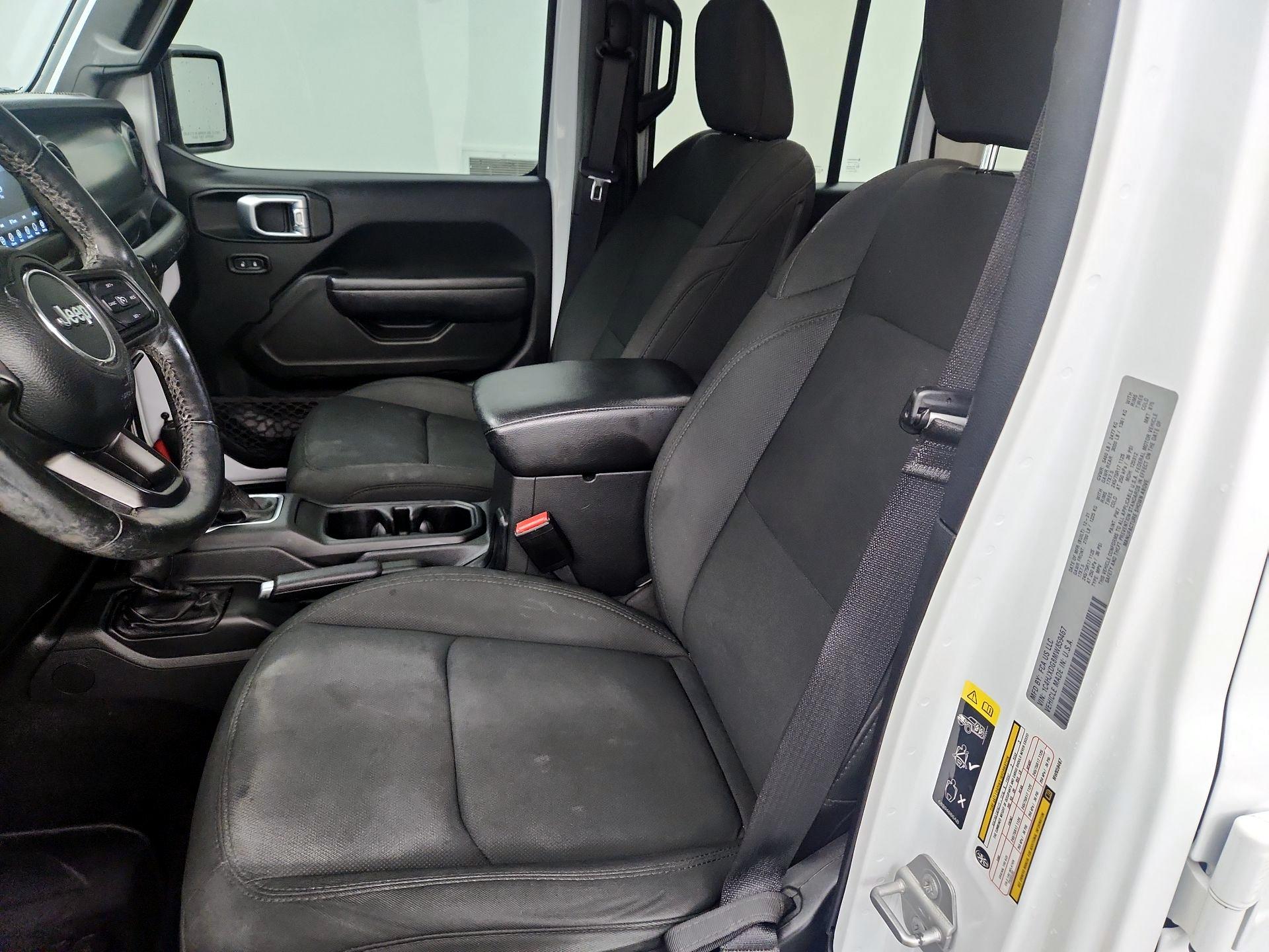 Thumbnail: 2021 Jeep Wrangler - 11