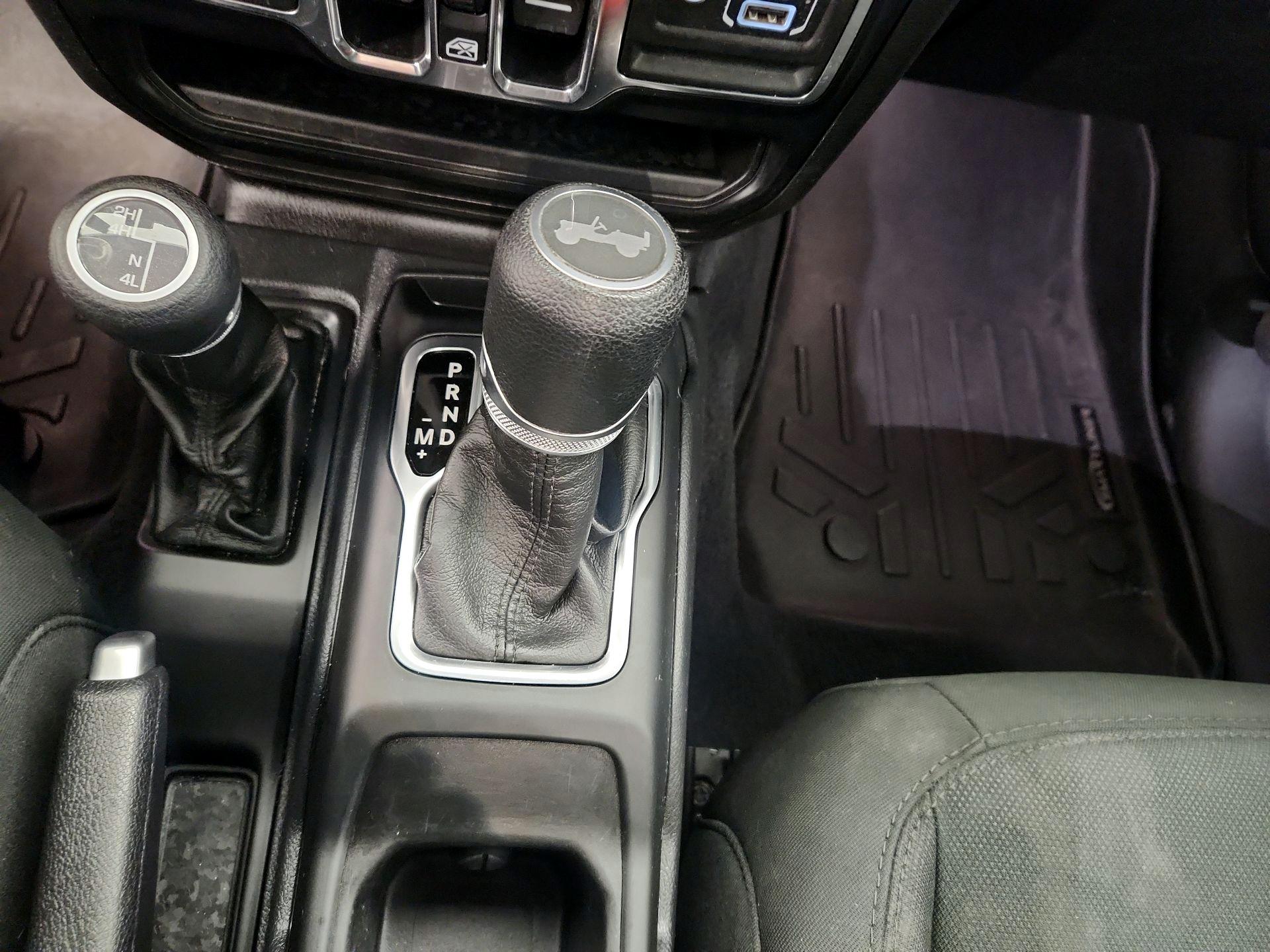 Thumbnail: 2021 Jeep Wrangler - 17