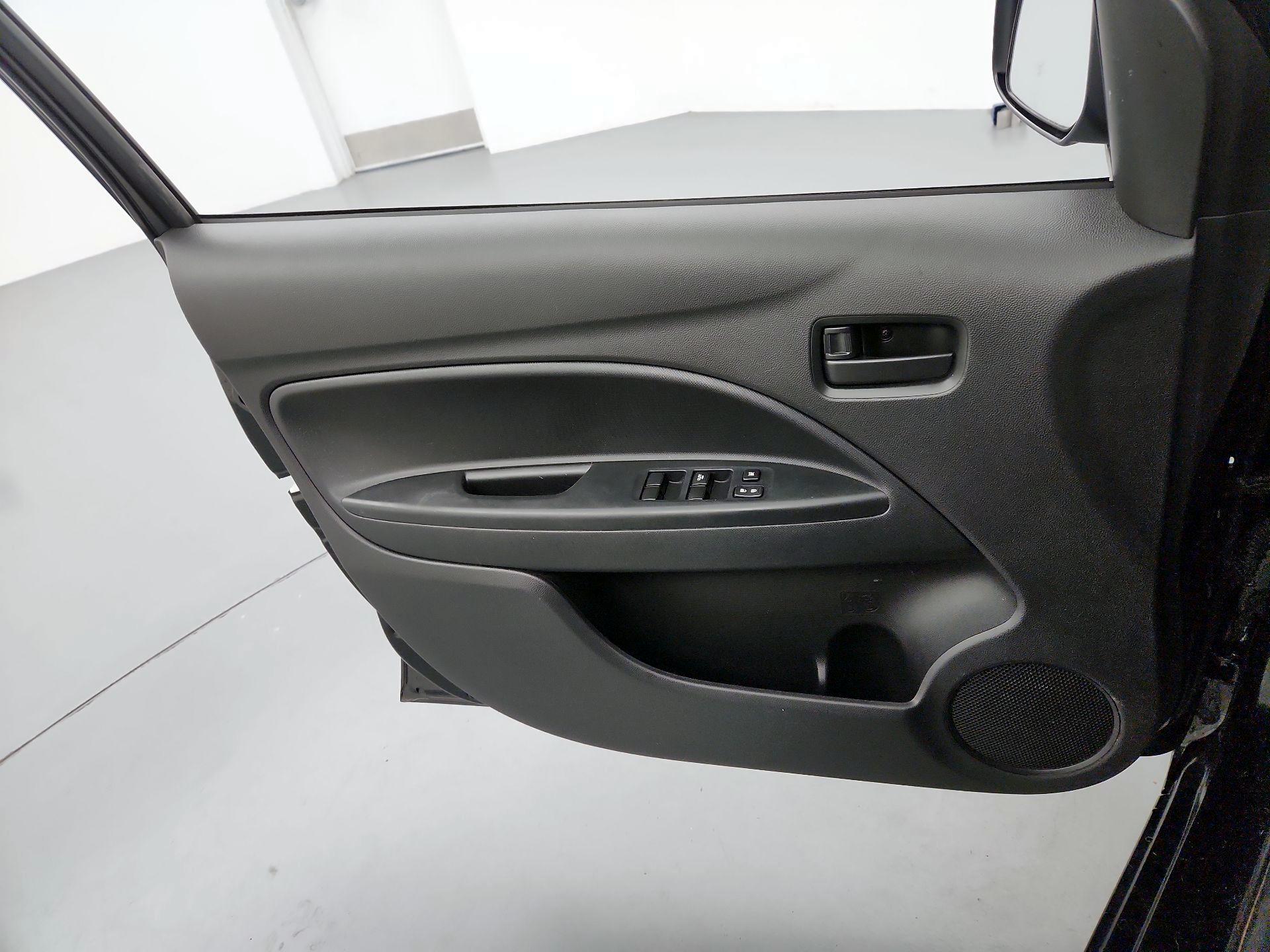 Thumbnail: 2024 Mitsubishi Mirage - 12