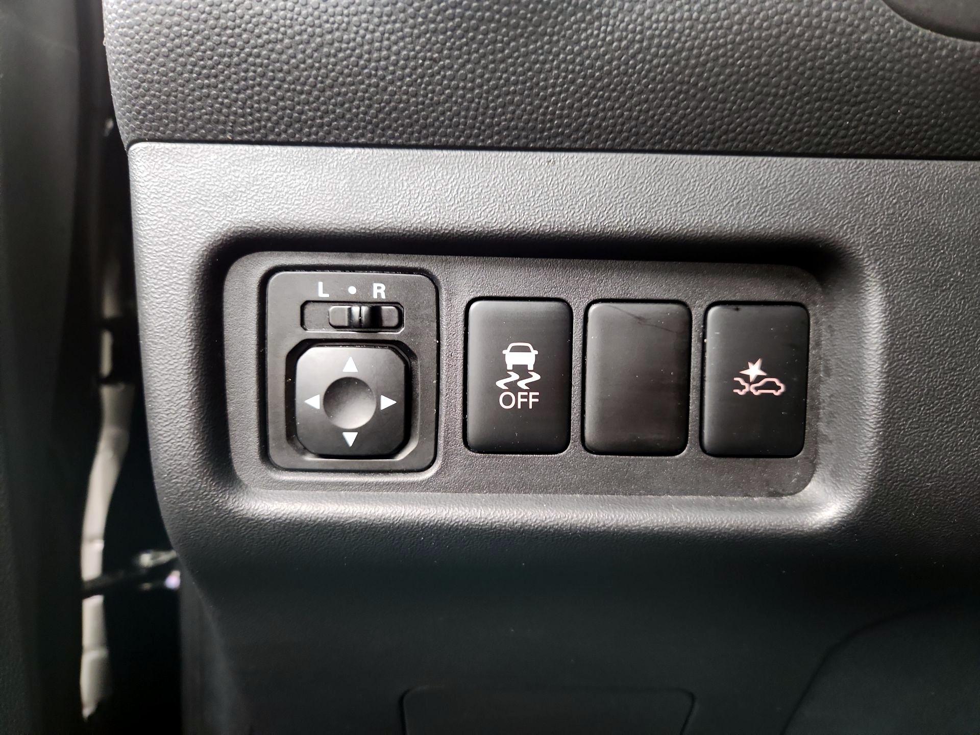 Thumbnail: 2024 Mitsubishi Mirage - 13