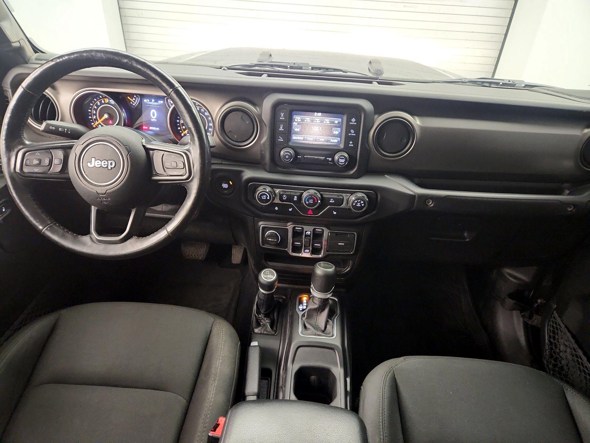 Thumbnail: 2020 Jeep Gladiator - 9