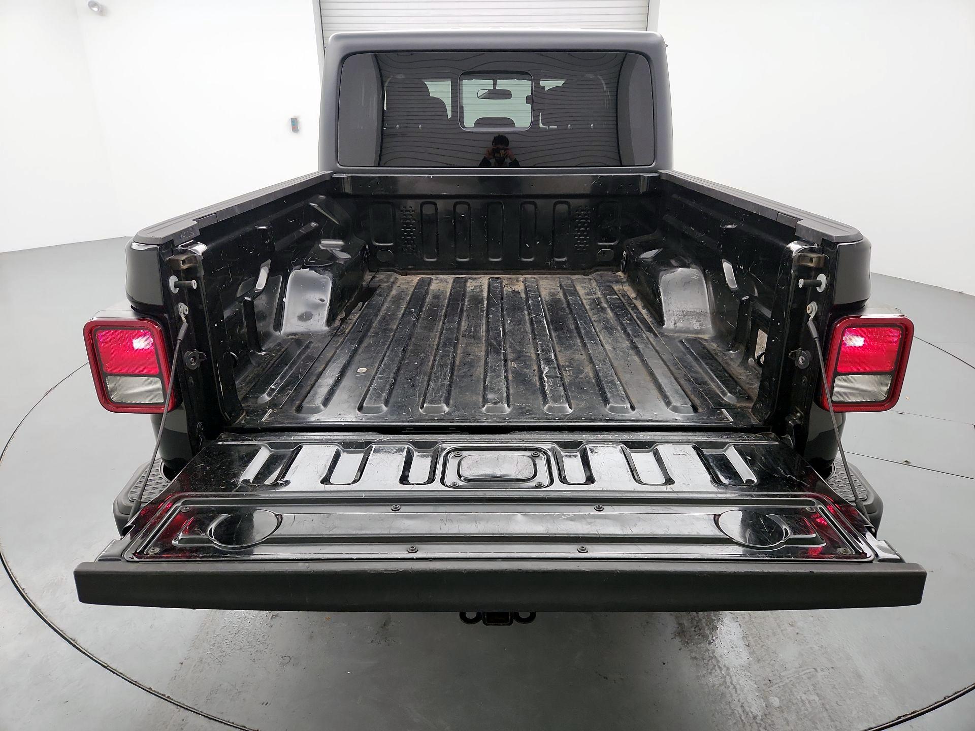 Thumbnail: 2020 Jeep Gladiator - 20