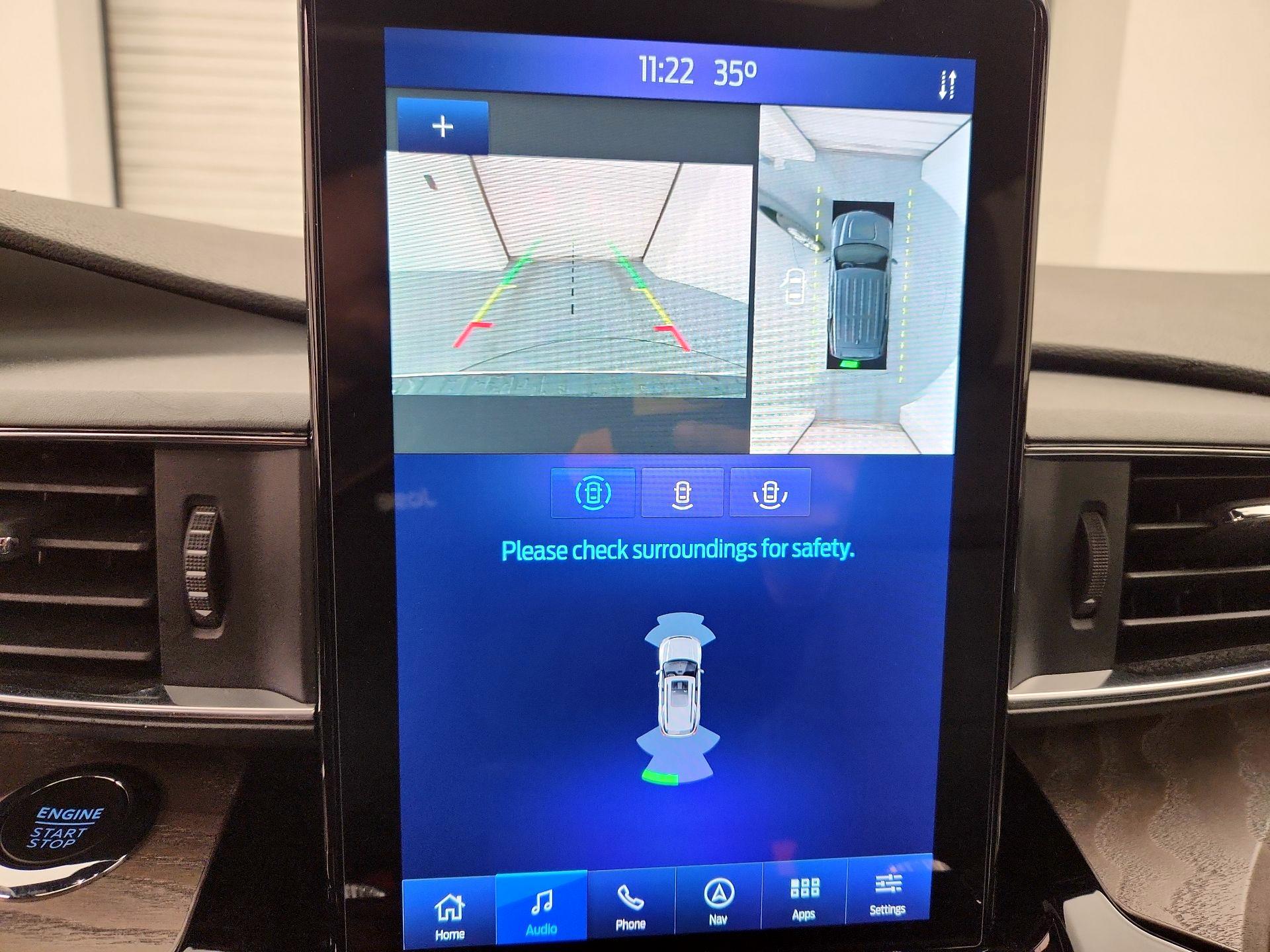 Thumbnail: 2022 Ford Explorer - 14