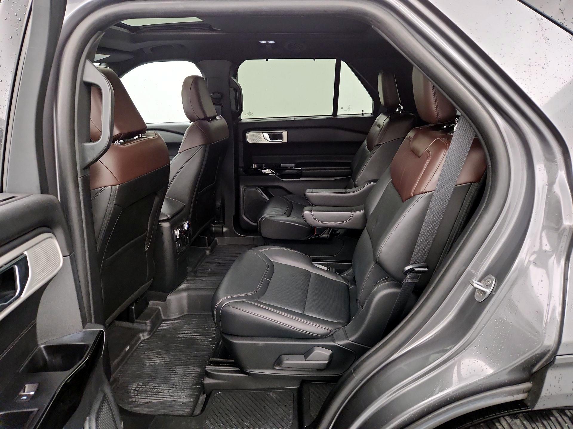 Thumbnail: 2022 Ford Explorer - 19