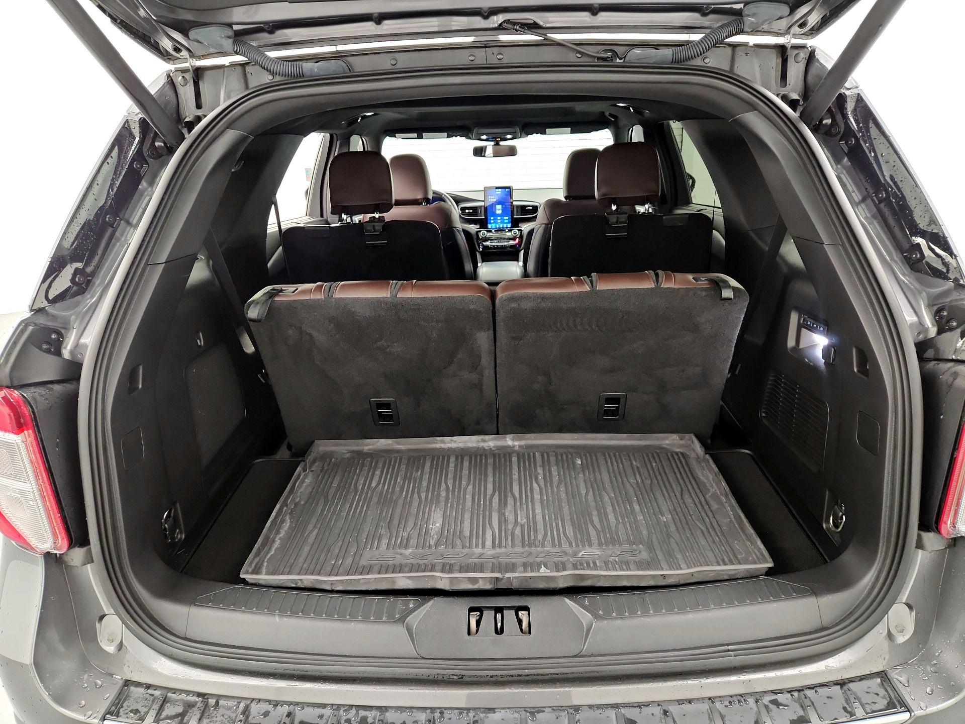 Thumbnail: 2022 Ford Explorer - 20