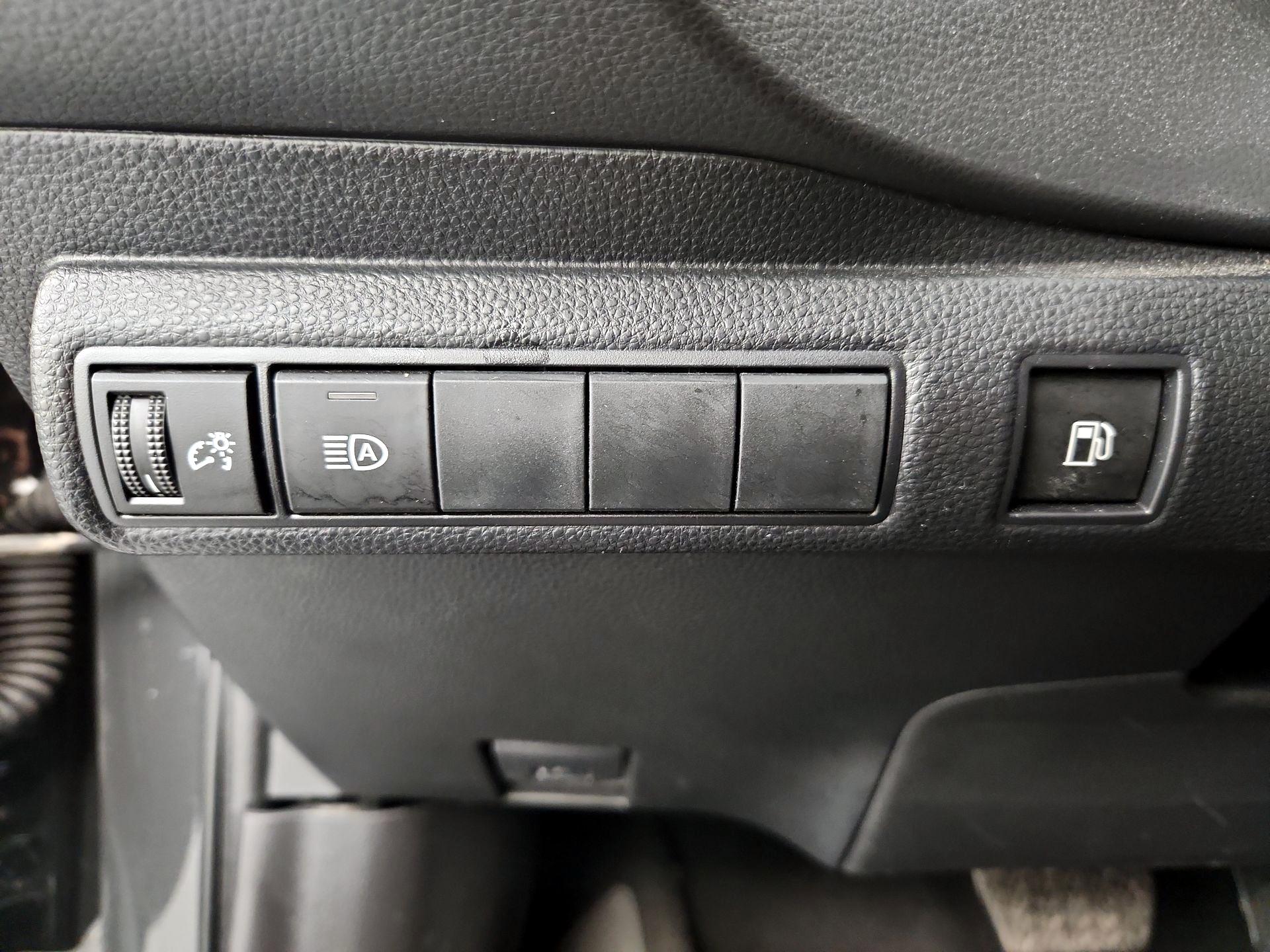 Thumbnail: 2024 Toyota Corolla - 13