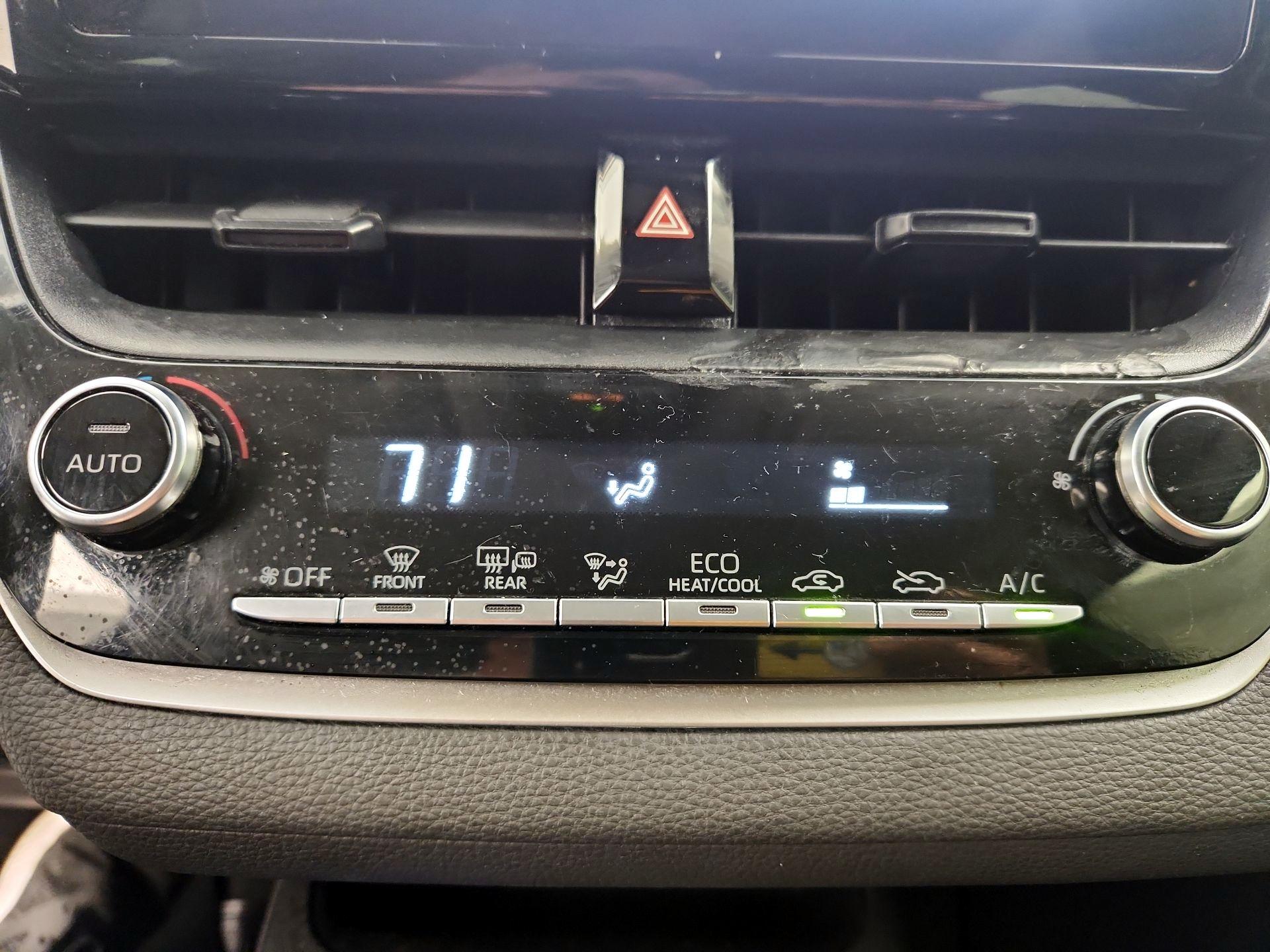 Thumbnail: 2024 Toyota Corolla - 16