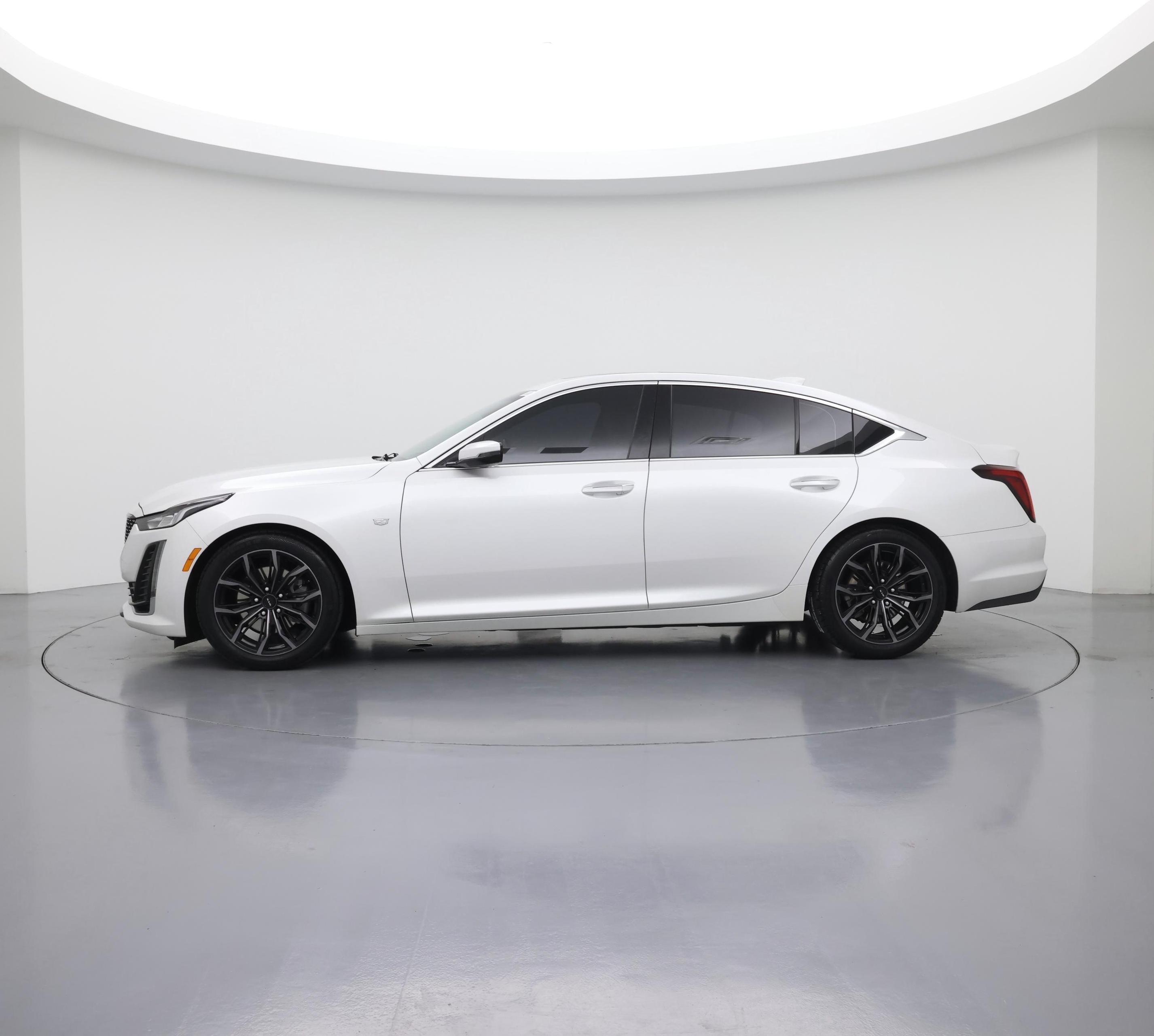 Thumbnail: 2020 Cadillac CT5 - 3