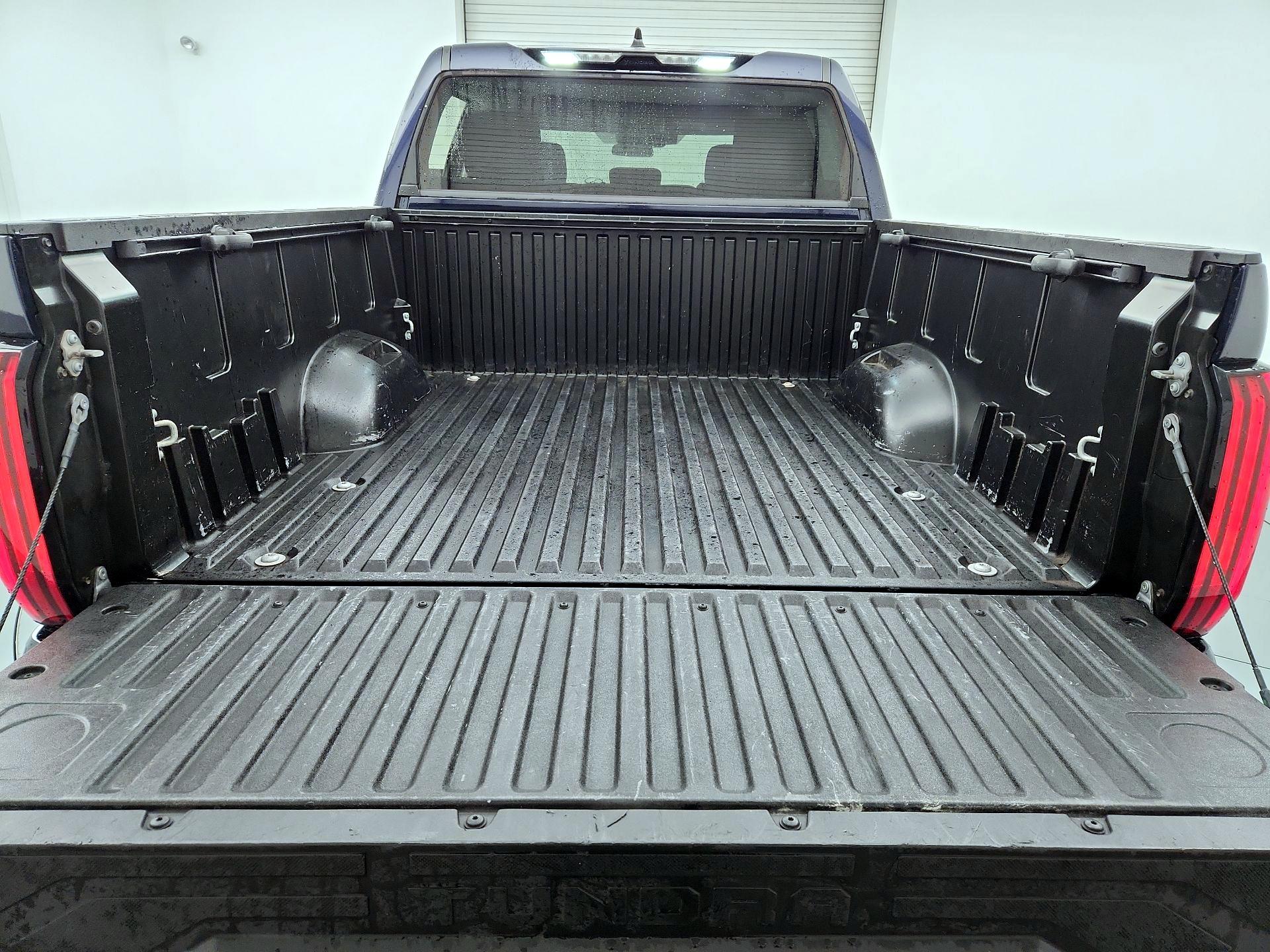 Thumbnail: 2022 Toyota Tundra - 20