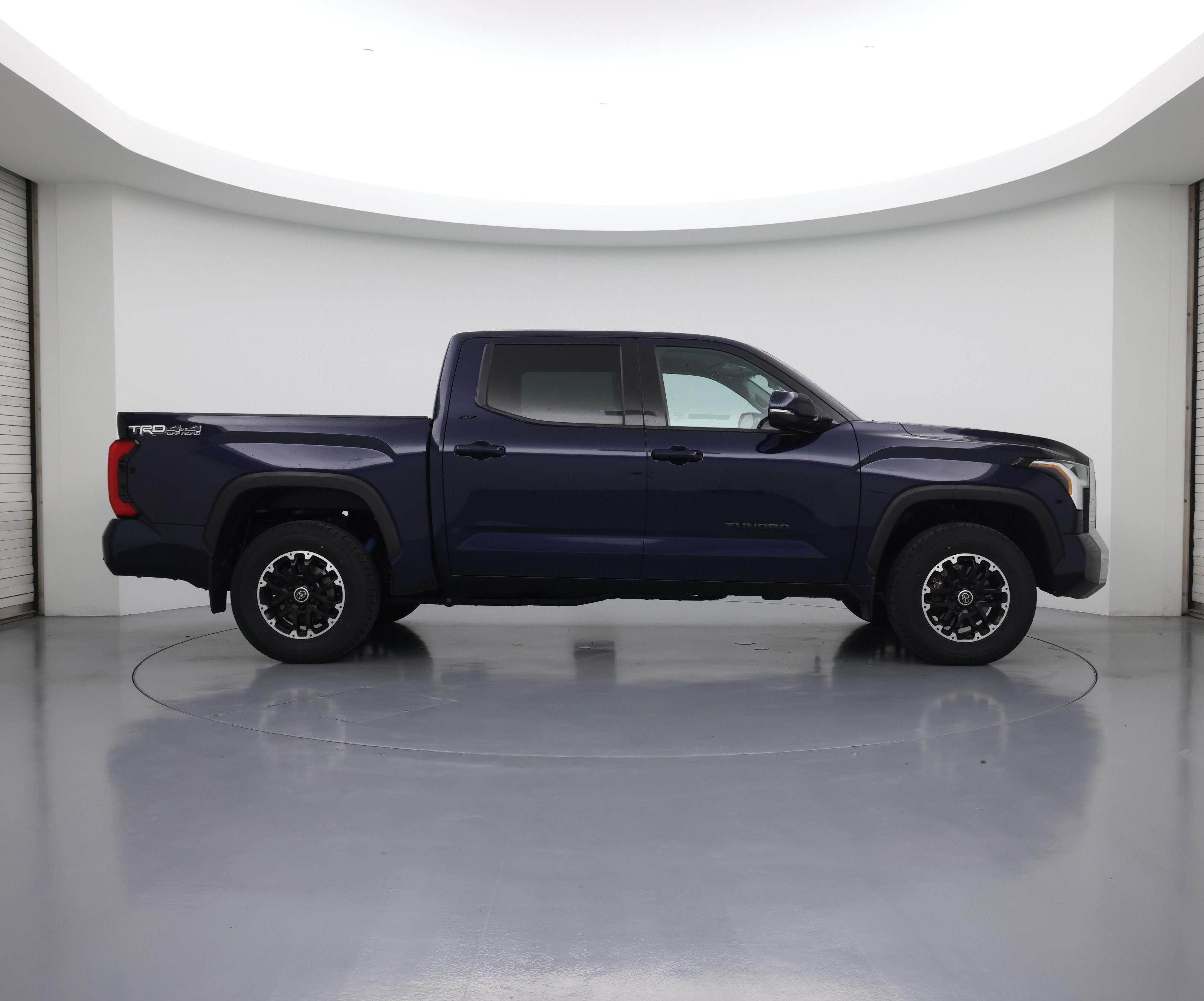 Thumbnail: 2022 Toyota Tundra - 7