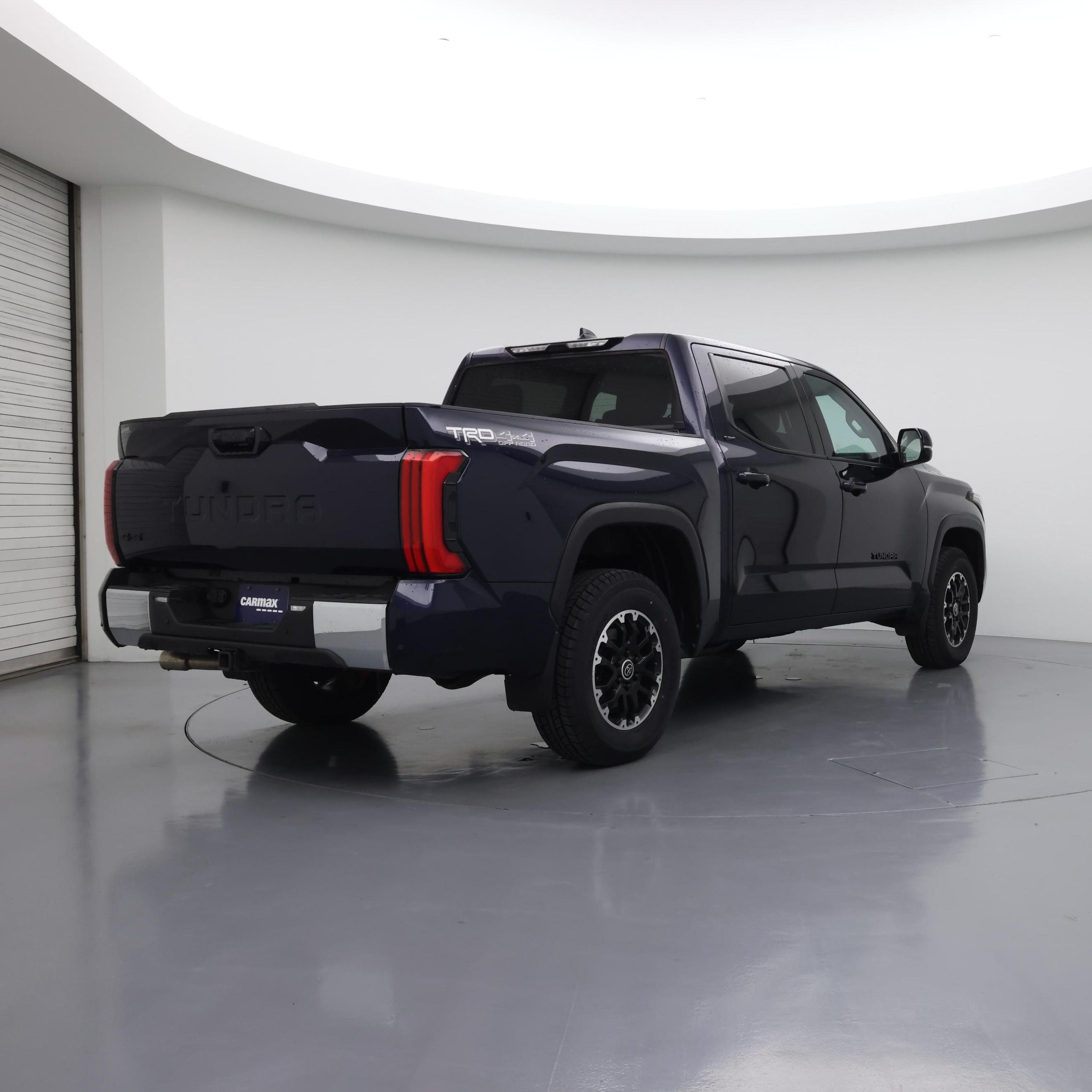 Thumbnail: 2022 Toyota Tundra - 8