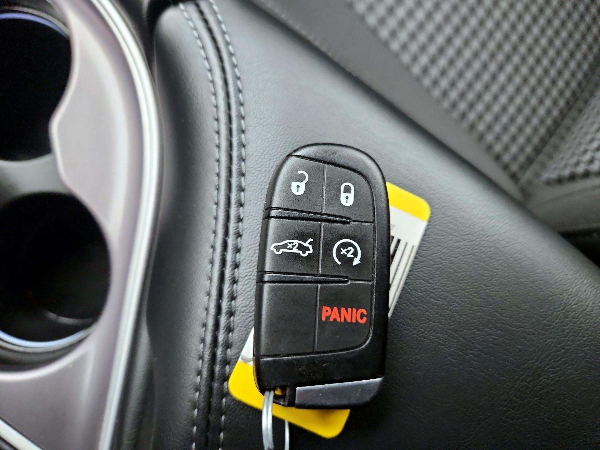 Thumbnail: 2022 Dodge Challenger - 20