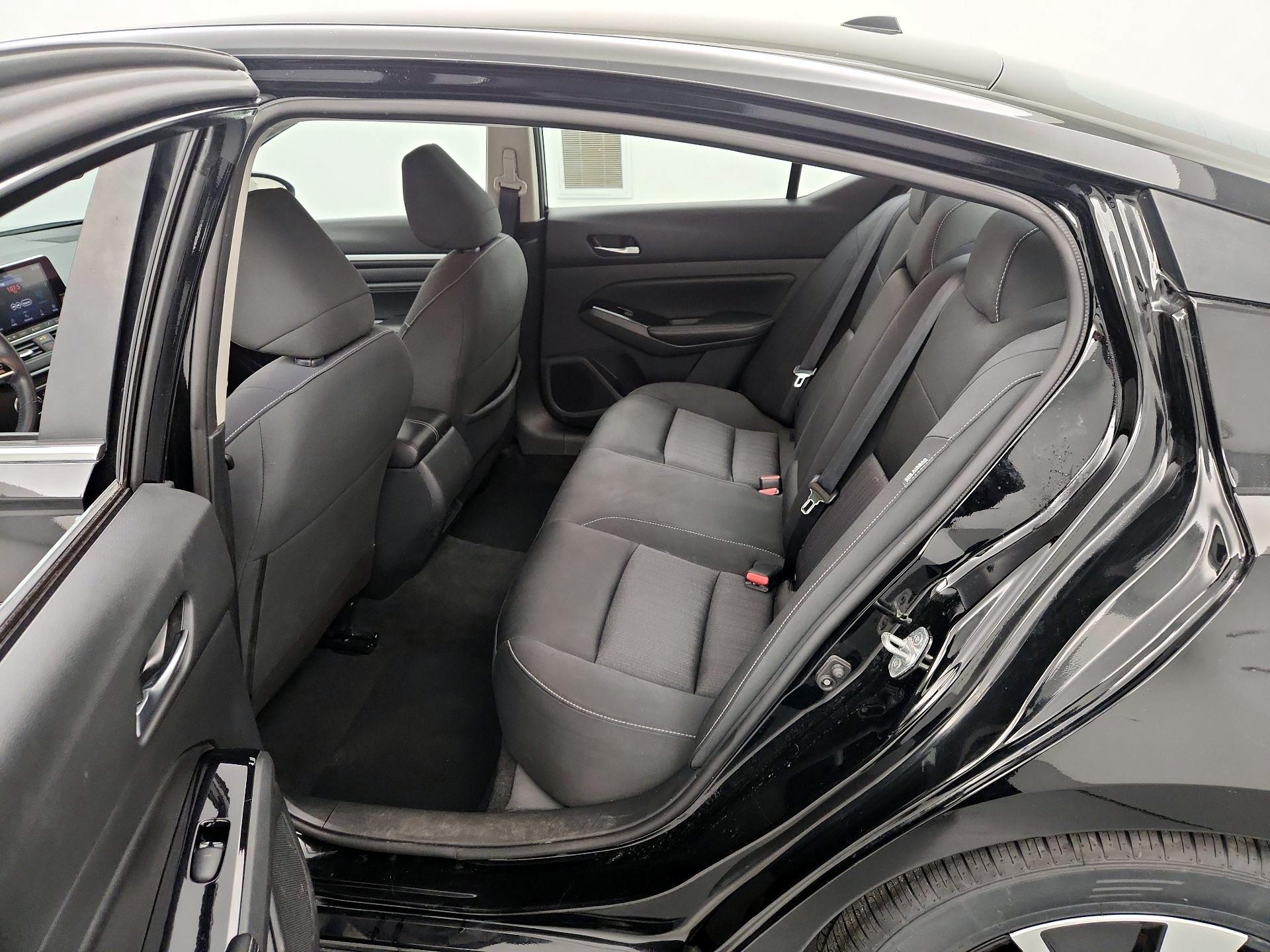 Thumbnail: 2022 Nissan Altima - 19