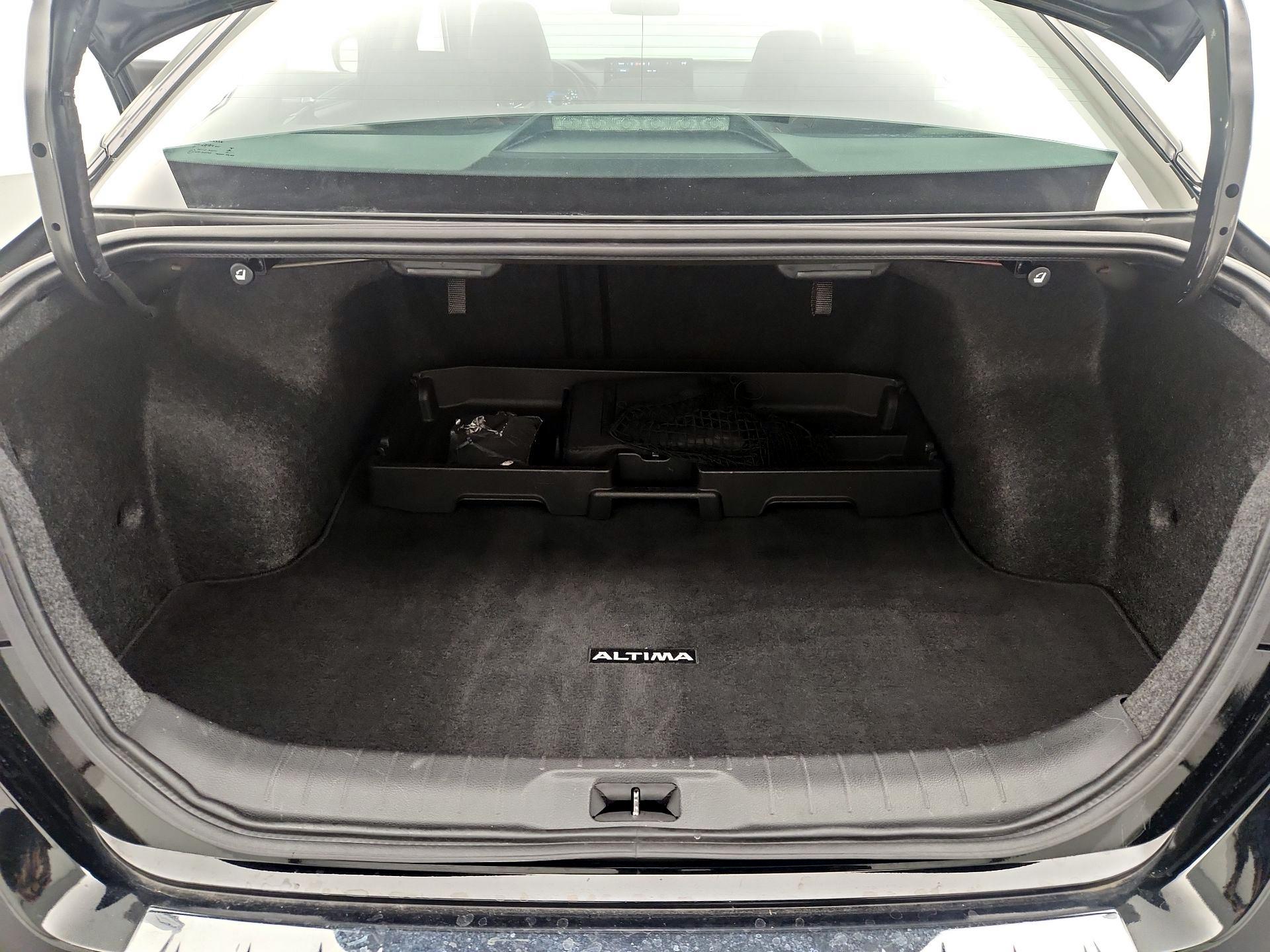 Thumbnail: 2023 Nissan Altima - 20