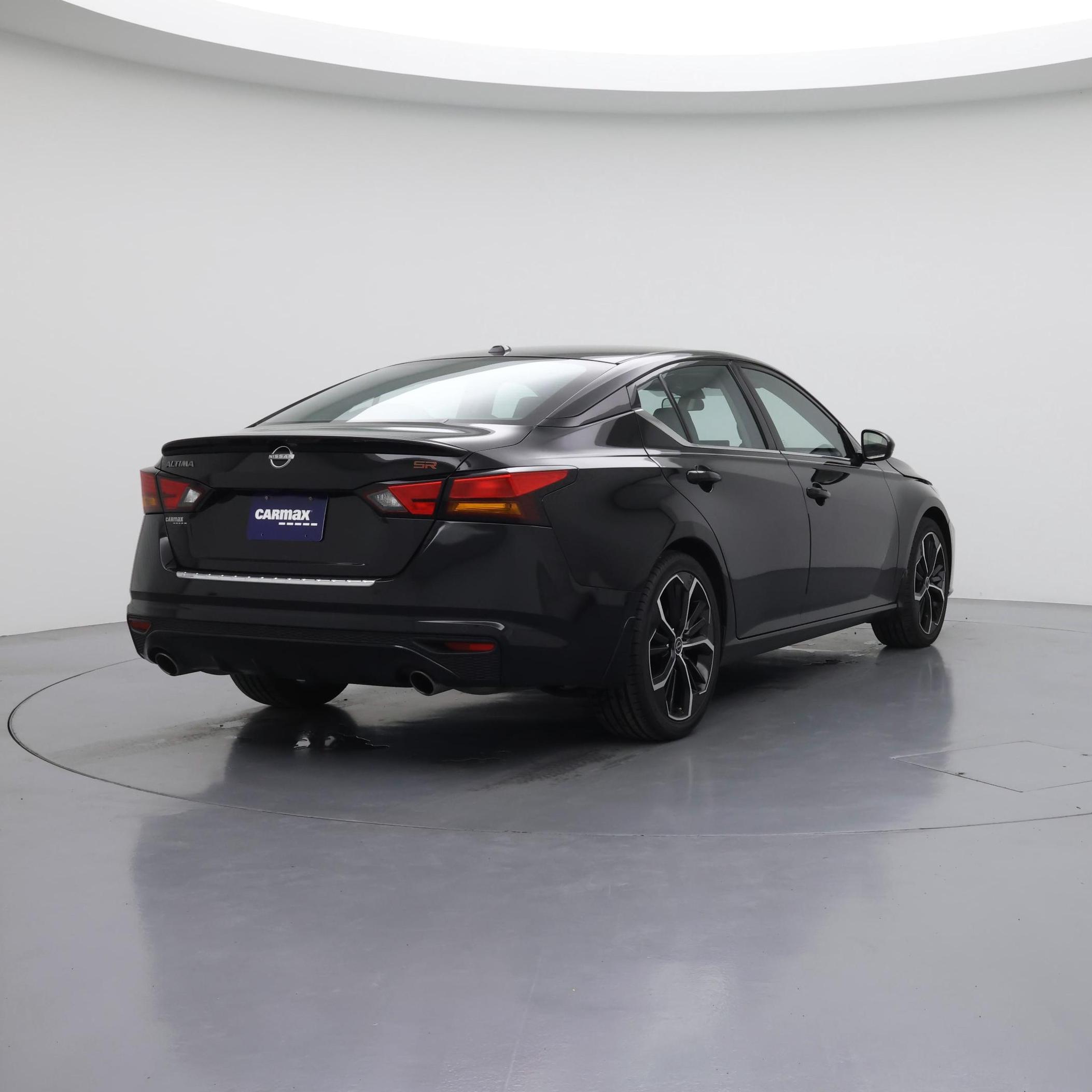 Thumbnail: 2023 Nissan Altima - 8