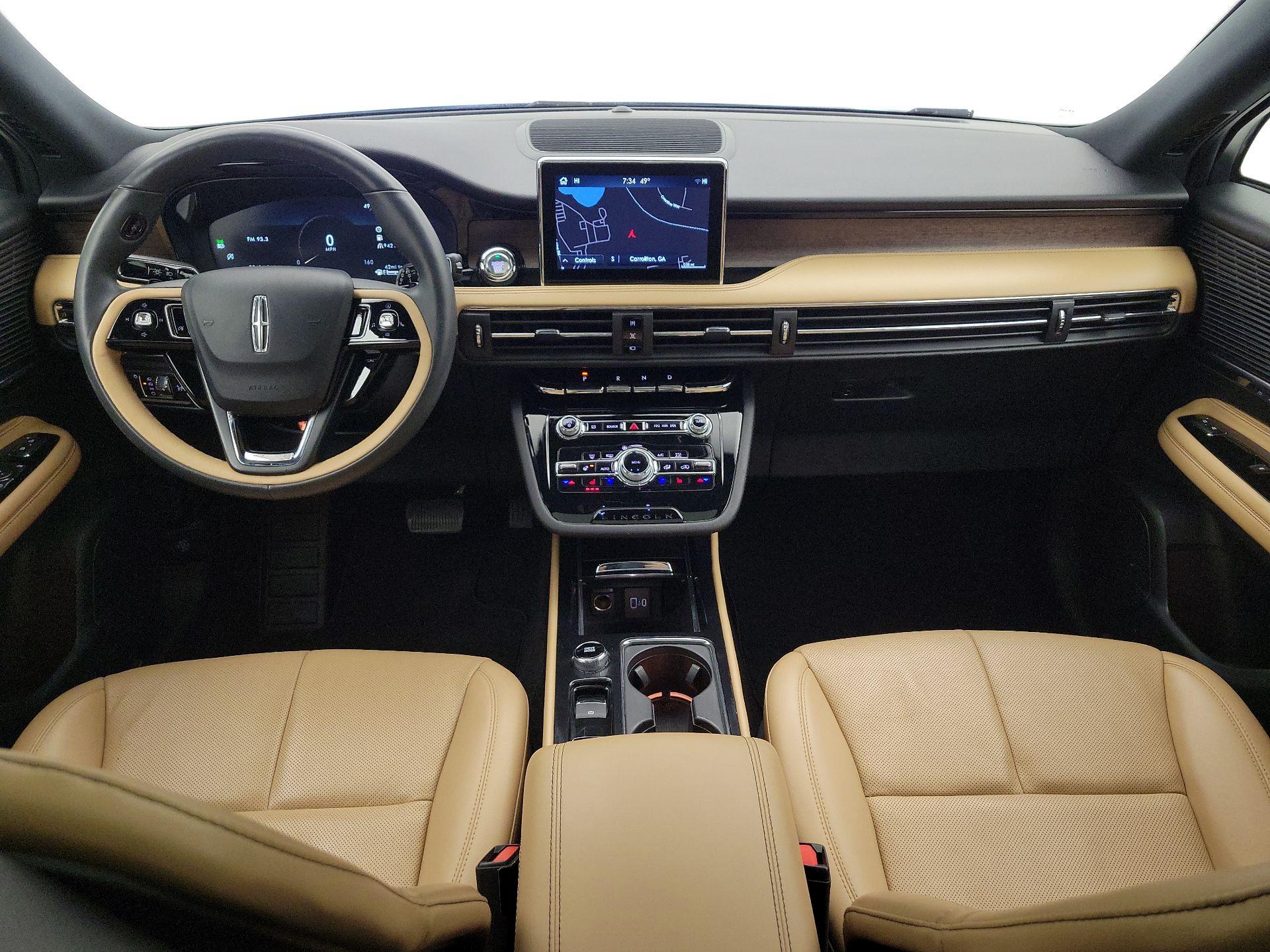 Thumbnail: 2022 Lincoln Corsair - 9