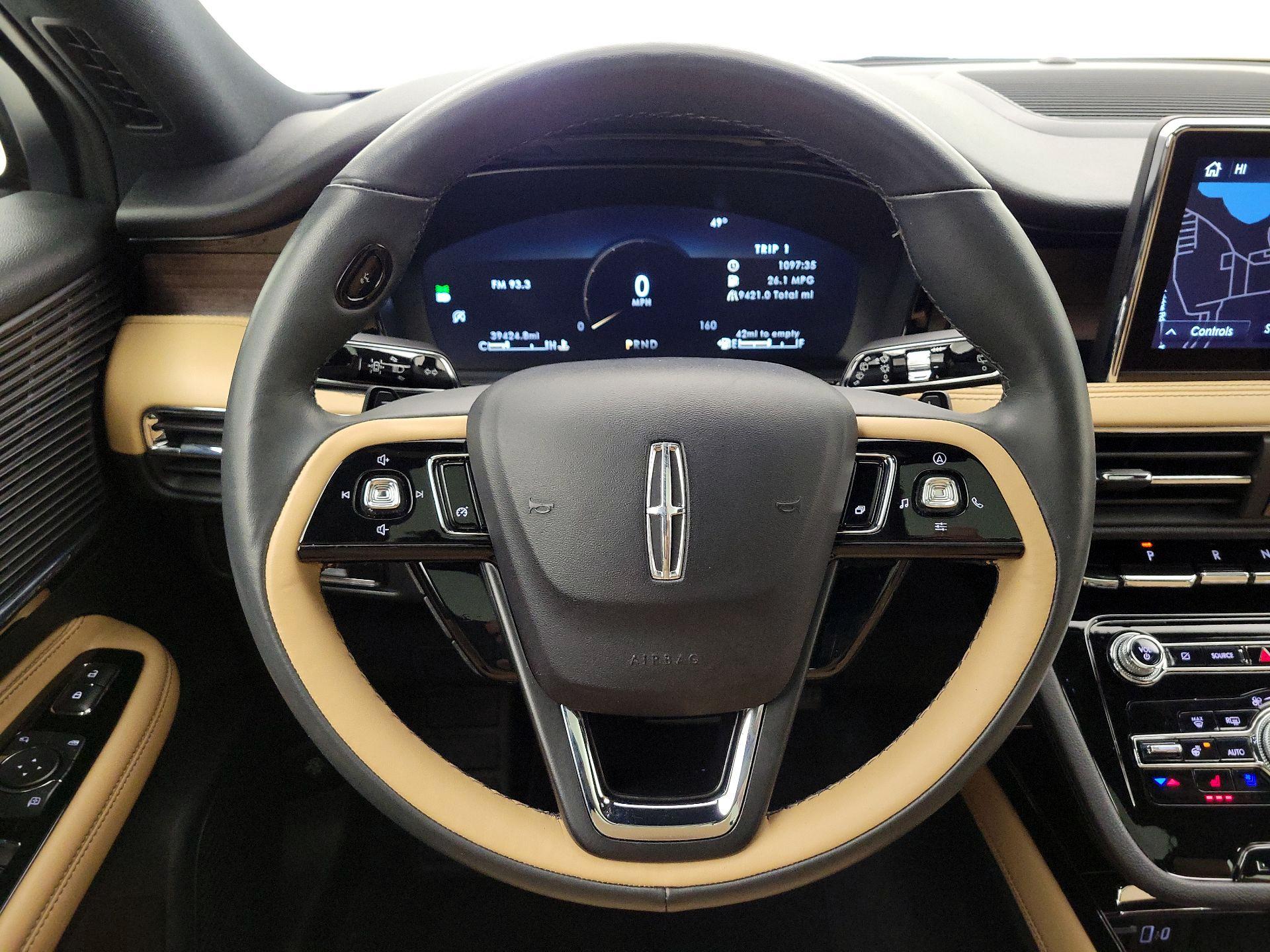 Thumbnail: 2022 Lincoln Corsair - 10