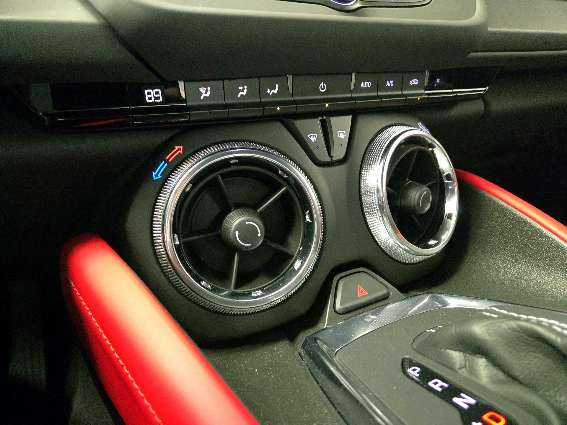 Thumbnail: 2022 Chevrolet Camaro - 16