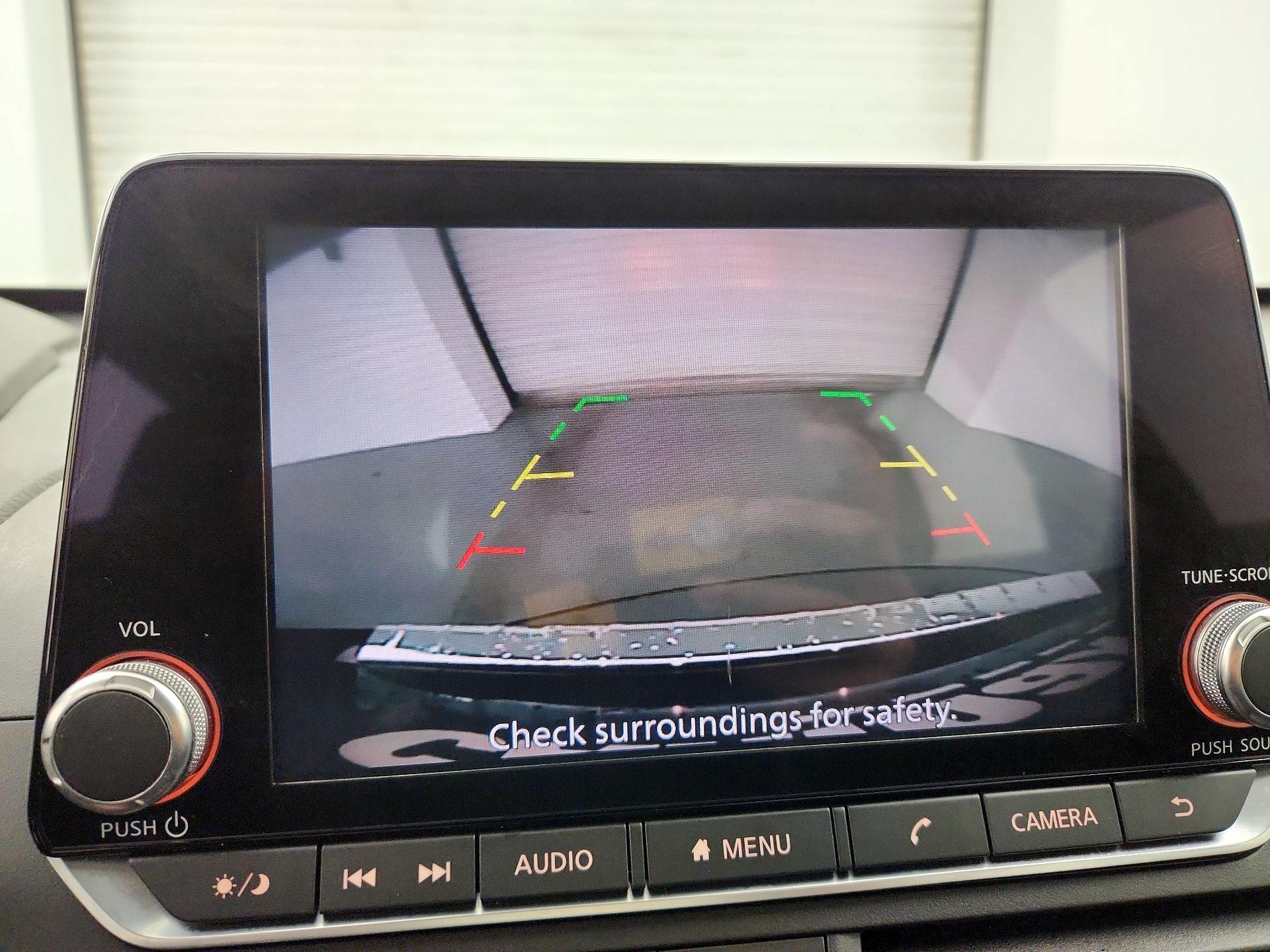 Thumbnail: 2021 Nissan Altima - 14